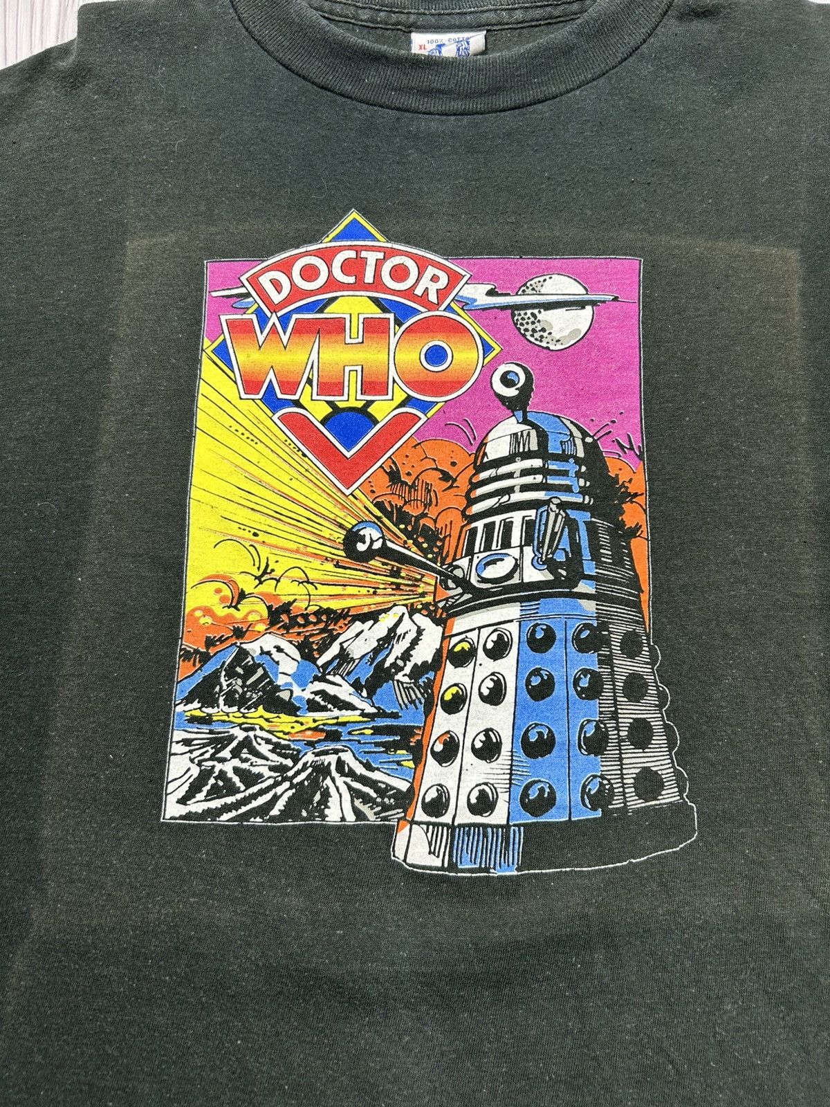 Vintage Vintage 90s Doctor Who Dalek Warzone T-Shirt Size US XL / EU 56 / 4 - 5 Thumbnail