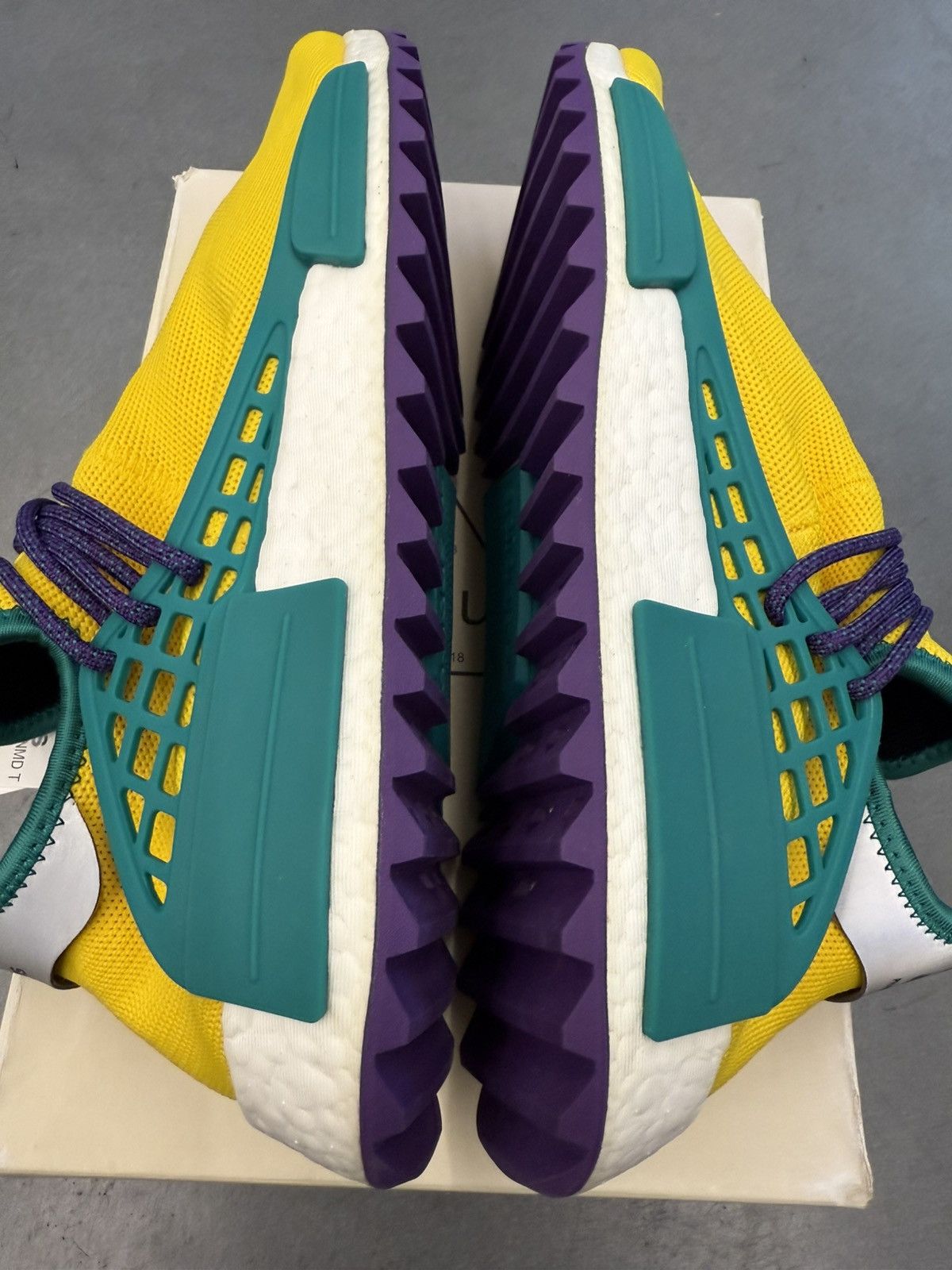 Adidas × Pharrell 2018 Adidas NMD Hu Pharrell Trail Friends & Family AC7189 Size US 11.5 / EU 44-45 - 4 Thumbnail