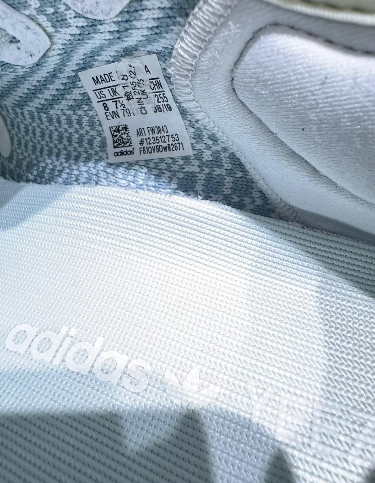 Adidas adidas Yeezy 350 Cloud White K37 Size US 8 / EU 41 - 6 Thumbnail