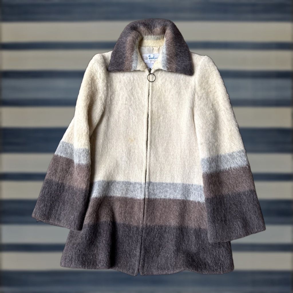 Vintage VINTAGE Iceland Fashions Sheep Wool Full Zip Jacket Women’s Medium Pure Size M / US 6-8 / IT 42-44 - 1 Thumbnail