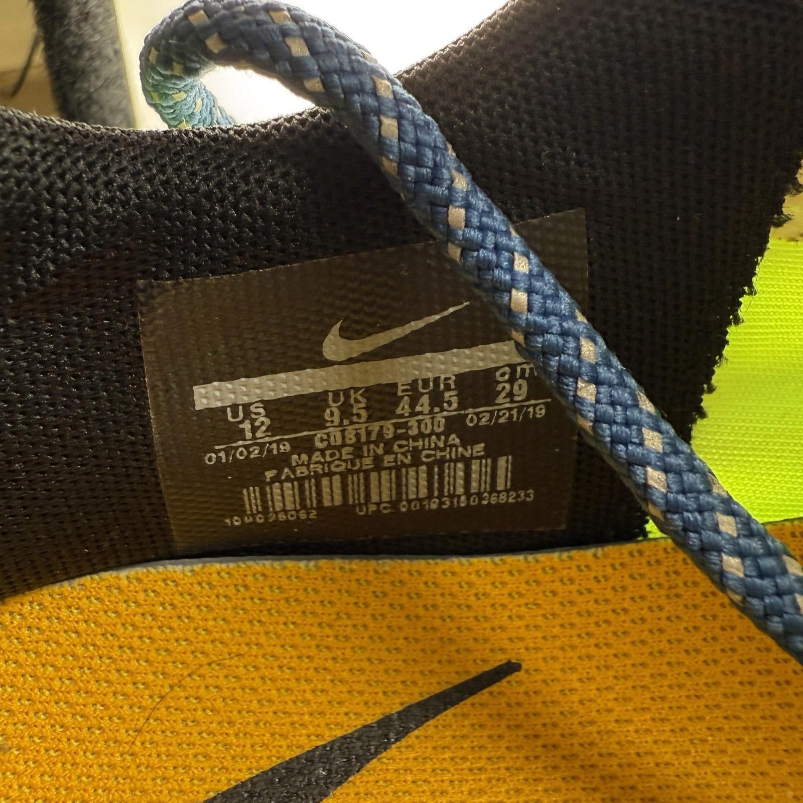 Nike Off-White x Nike Terra Tiger Green 12W Used Size US 12 / IT 42 - 8 Thumbnail