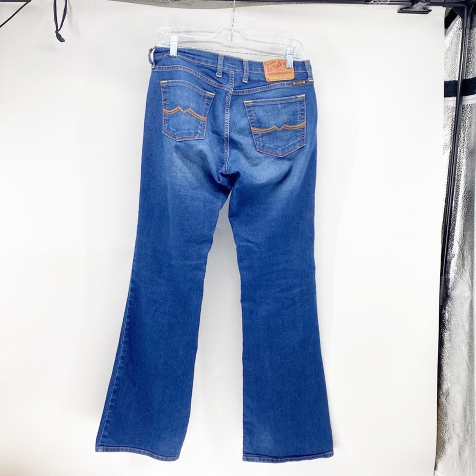 Lucky Brand Lucky Brand mid rise flare Y2K bohemian Gypsy jeans sz 28 Size 28" / US 6 / IT 42 - 7 Thumbnail