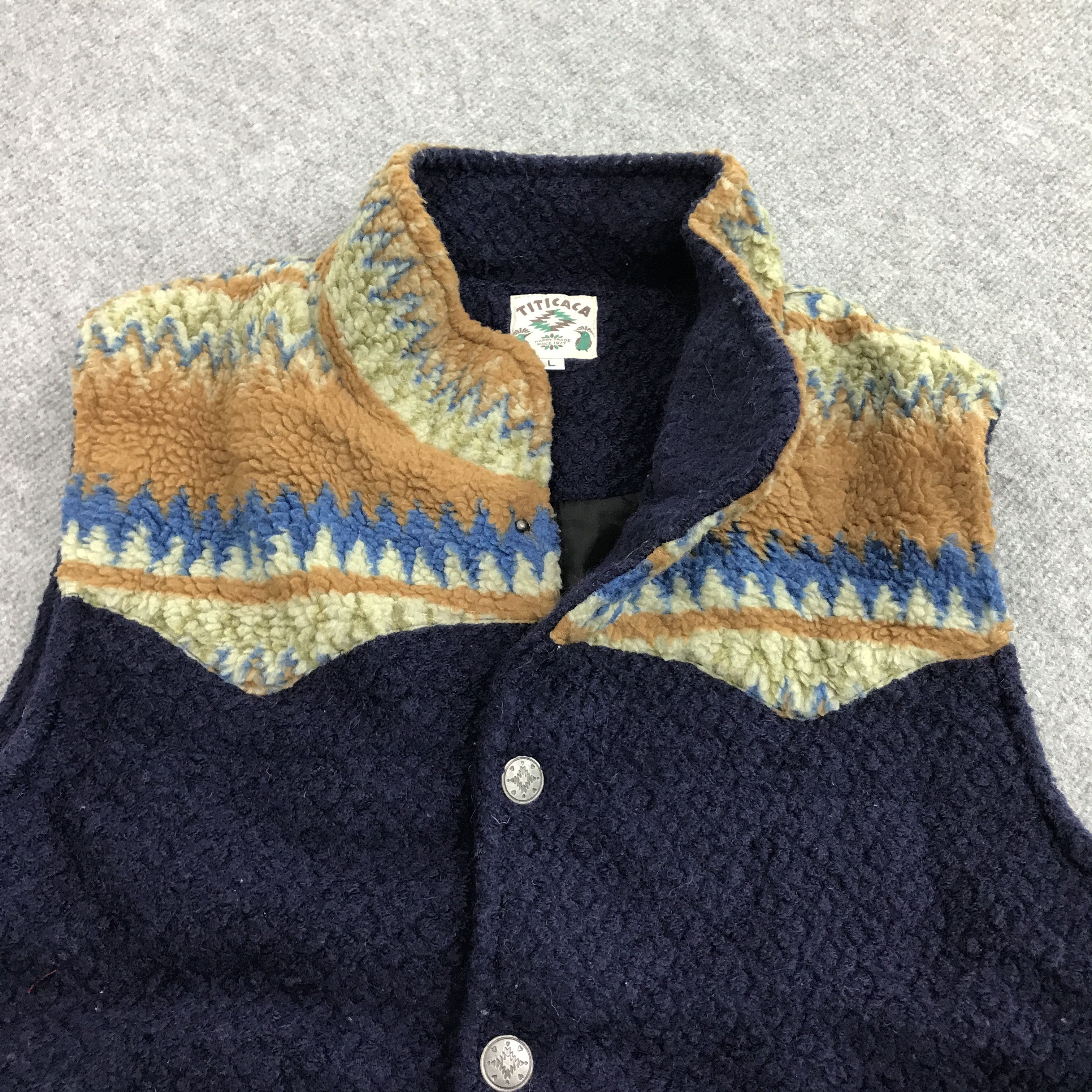 Japanese Brand tatacaca Navajo Wool snap button vest jacket Size US L / EU 52-54 / 3 - 6 Thumbnail