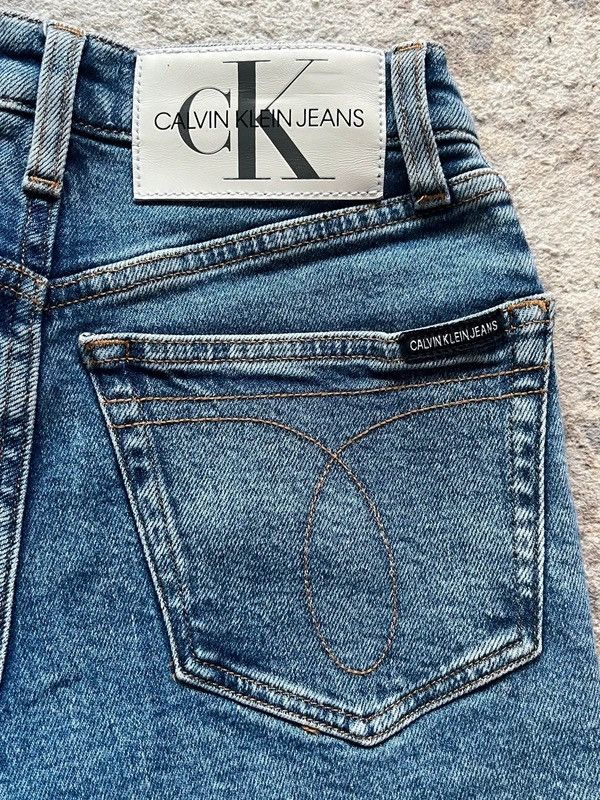 Calvin Klein Calvin Klein Sz W 24 / XS Denim Shorts Size 24" / US 00 / IT 34 - 12 Thumbnail