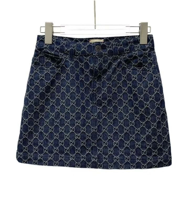 Gucci Gucci Logo Jacquard Denim Skirt Size 38" / US 16 / IT 52 - 1 Thumbnail