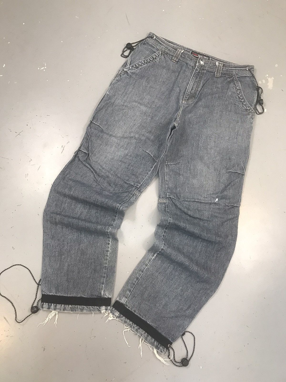 Fubu × Vintage Rare vintage Fubu apparel company embroidered cargo denim Size US 34 / EU 50 - 3 Thumbnail