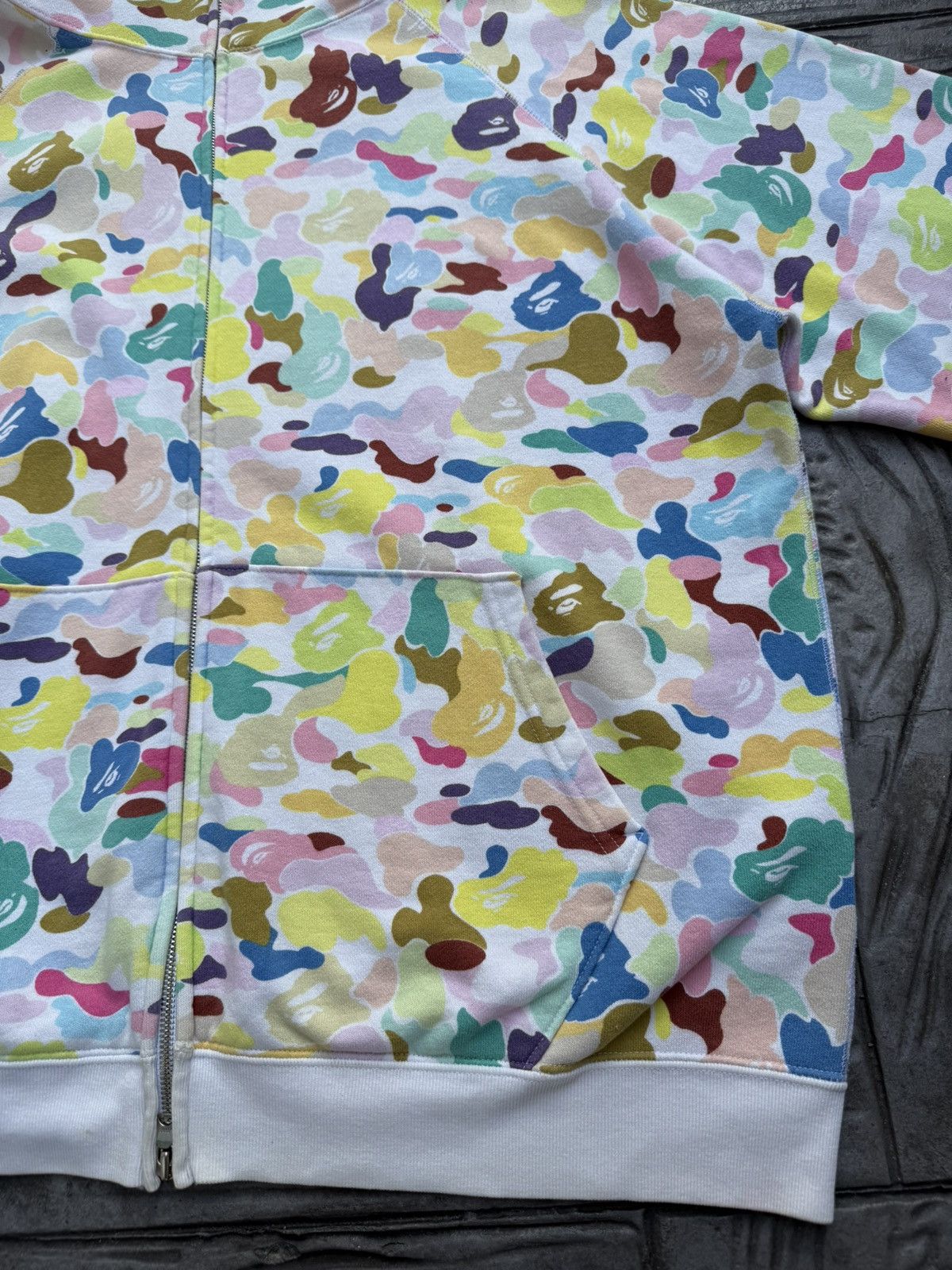 Bape OG 2000s BAPE Candy Camo Fullzip Hoodie Nigo Era "L" Size US L / EU 52-54 / 3 - 4 Thumbnail