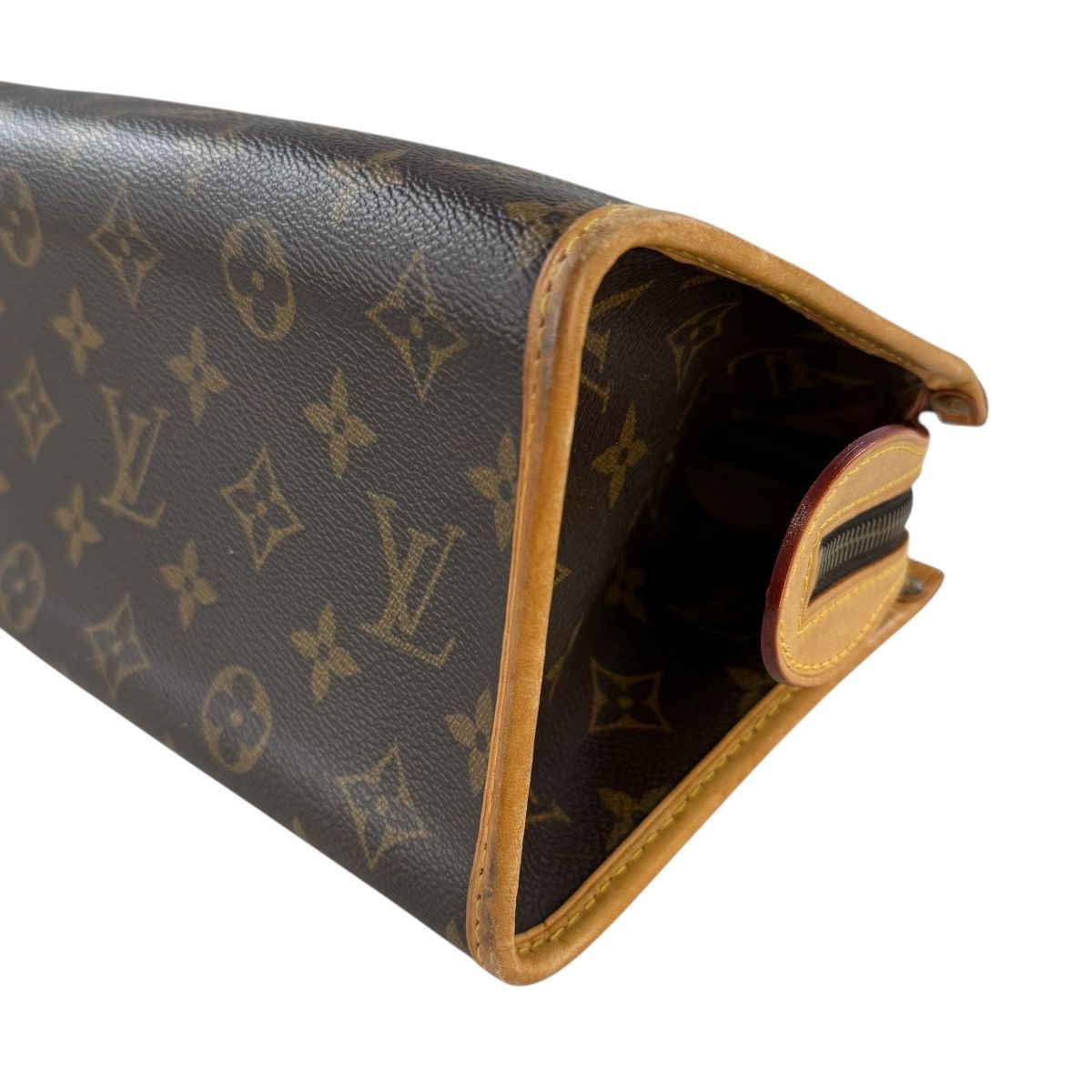 Louis Vuitton Louis Vuitton Monogram Popincourt Handle Bag Size ONE SIZE - 11 Thumbnail