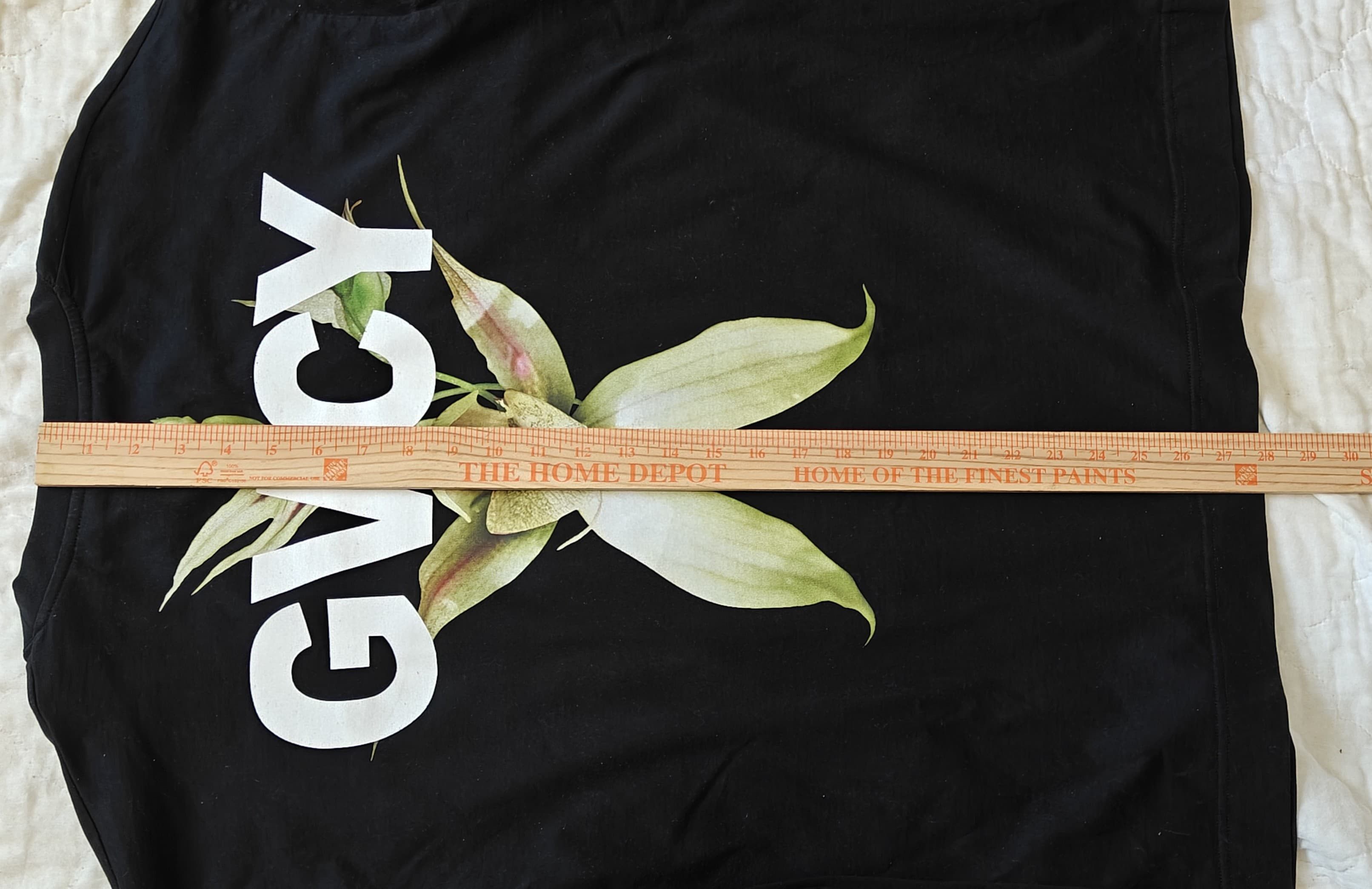 Givenchy Givenchy GVCY Floral Print 4G Logo LS T Shirt L Size US L / EU 52-54 / 3 - 11 Thumbnail