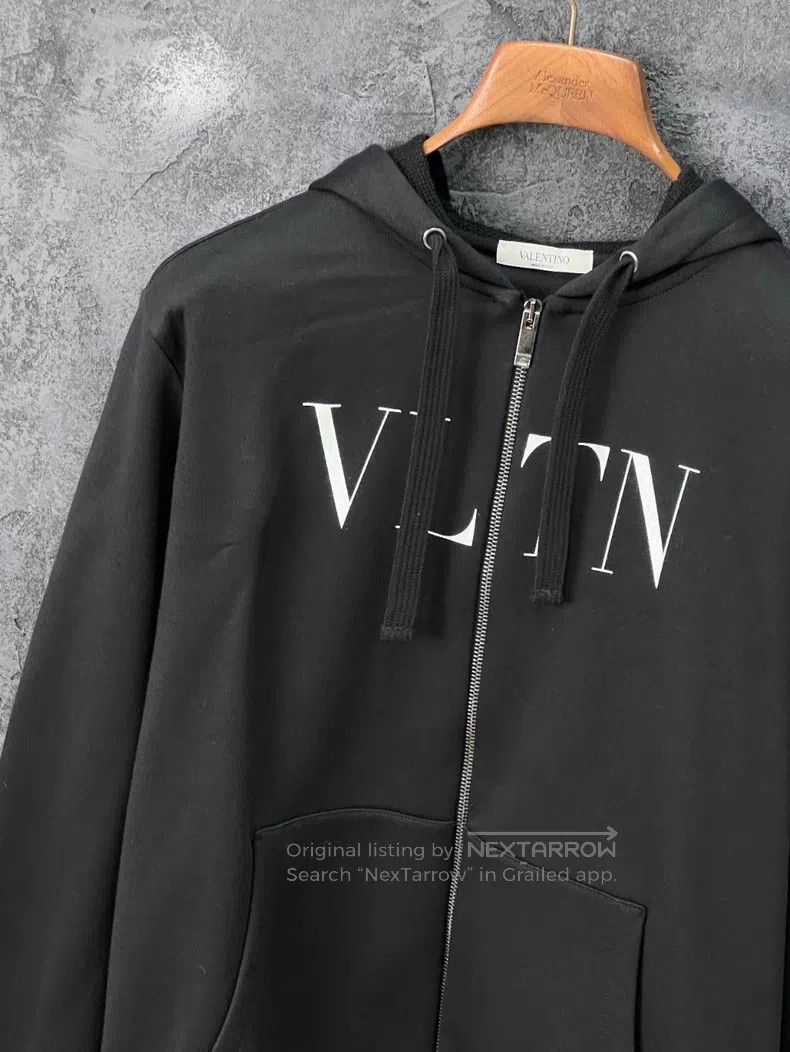 Valentino Valentino Logo-printed cotton hooded jacket Size US S / EU 44-46 / 1 - 5 Thumbnail