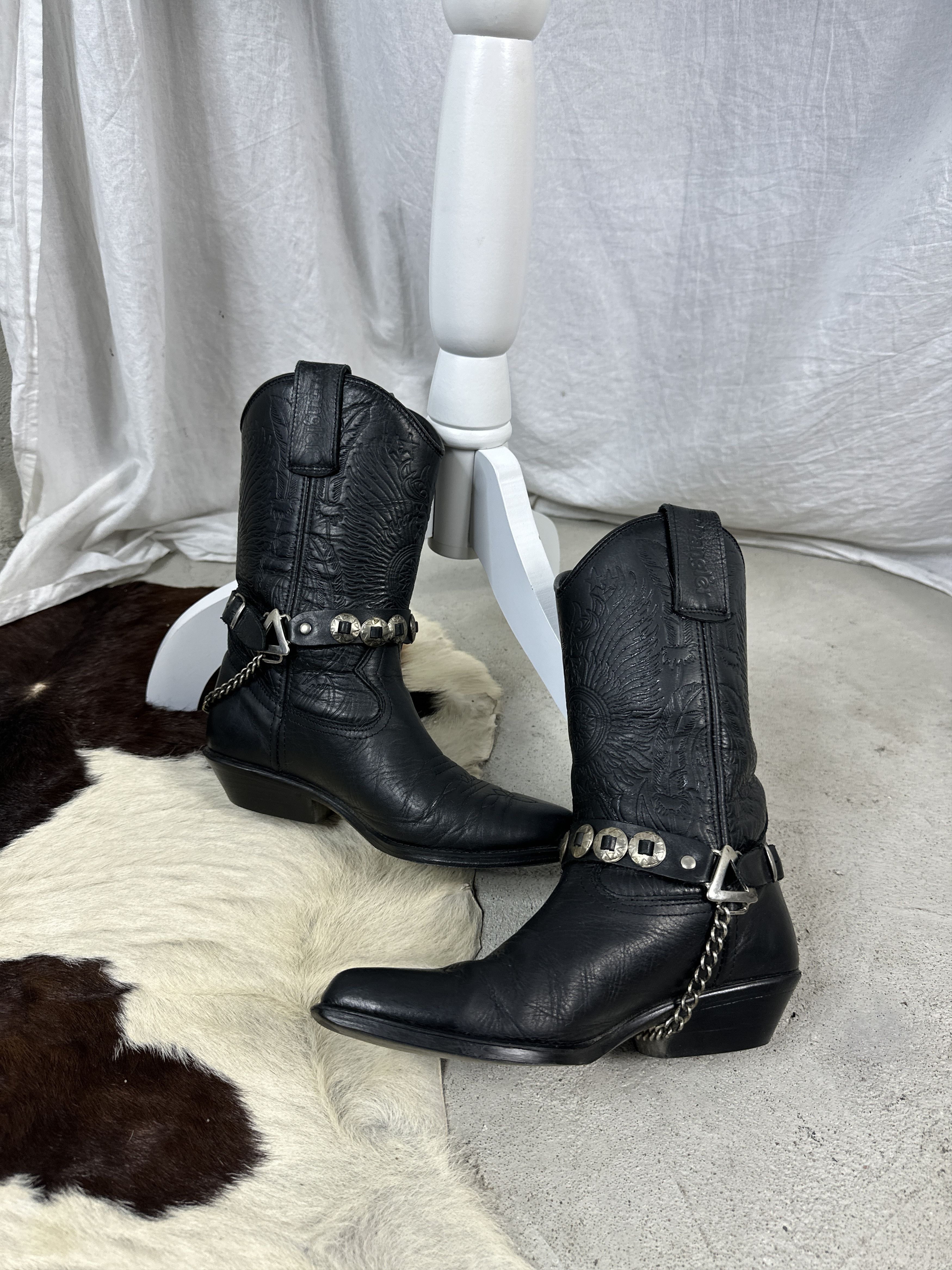 Vintage Vintage Leather Biker Moto Buckled Cowboy Boots 00s Size US 5 / IT 35 - 1 Thumbnail