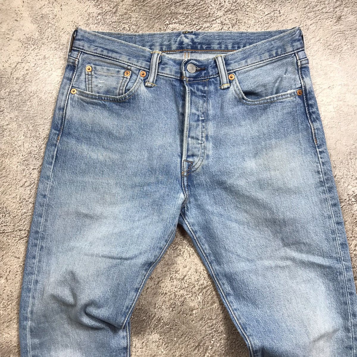 Vintage Vintage 90s Levis Distressed Baggy Jeans Grunge Thrashed 30 Size US 30 / EU 46 - 3 Thumbnail