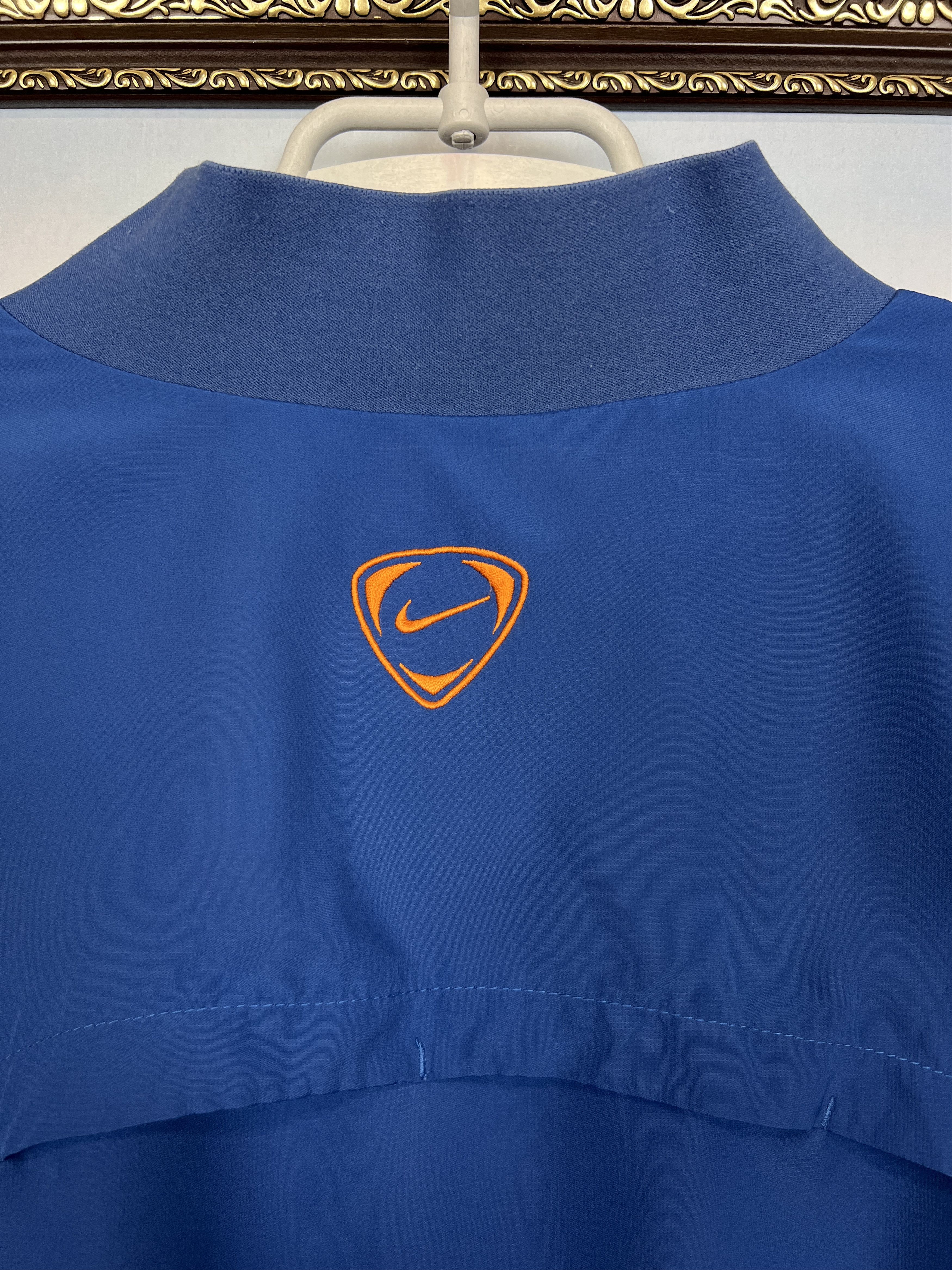 Nike Vintage Nike Barcelona Football Jacket Soccer Track Top Blue Size US L / EU 52-54 / 3 - 17 Thumbnail