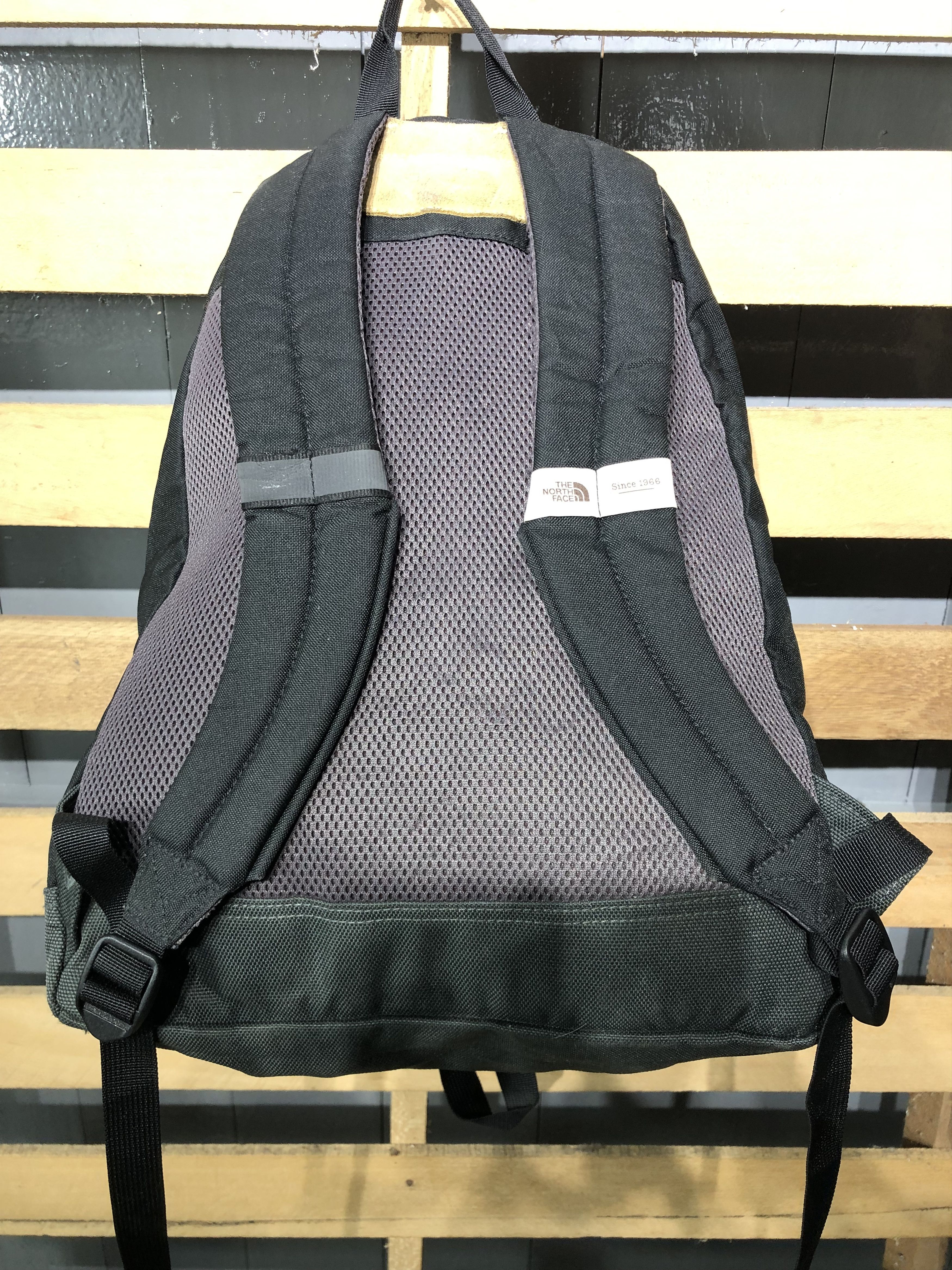 The North Face Rare‼️ The North Face Style Backpack Size ONE SIZE - 10 Thumbnail