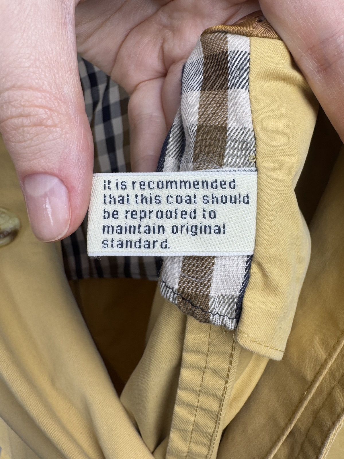 Aquascutum AQUASCUTUM Men’s Yellow Cotton Trench Raincoat Check Lining Size US M / EU 48-50 / 2 - 11 Thumbnail