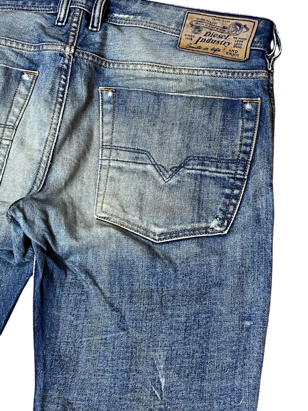 Diesel SICK🔥DIESEL LTD ZATINY MUD DISTRESSED MADE IN ITALY JEANS Size US 35 - 11 Thumbnail