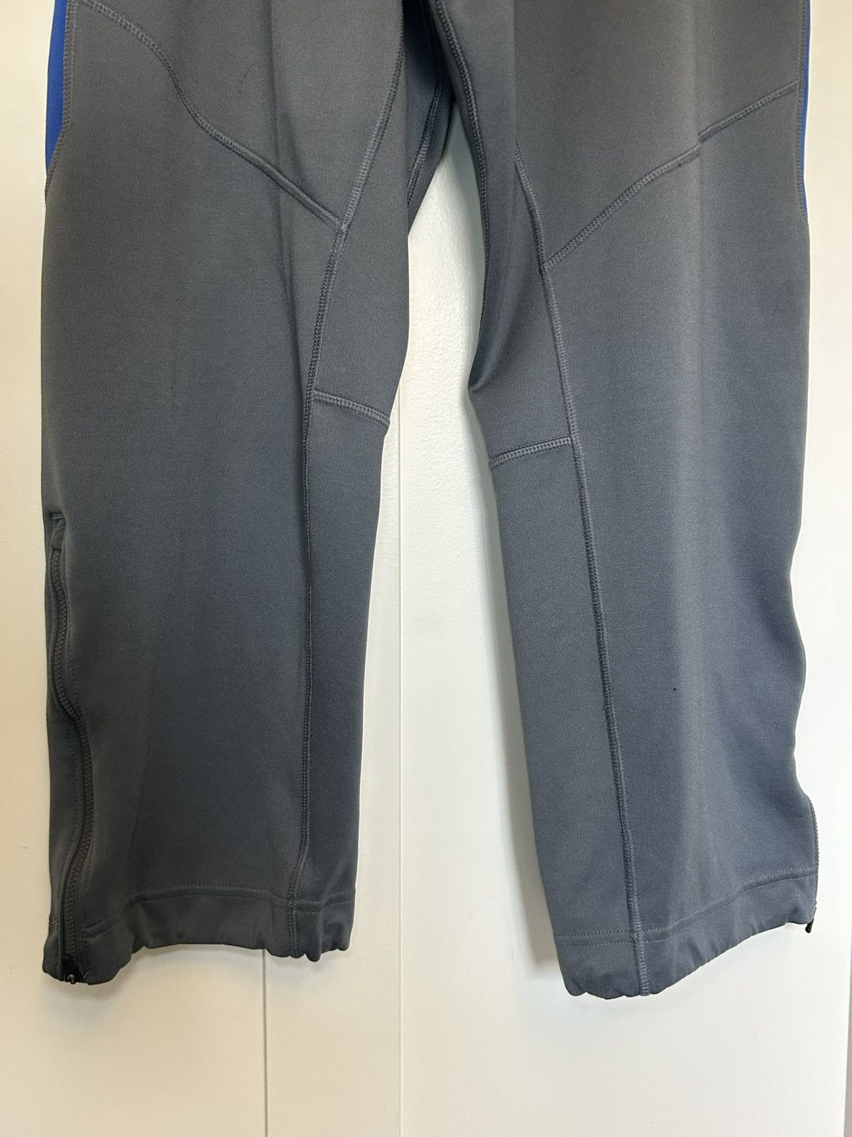 Nike Vintage baggy Nike dri-fit trackpants Size US 34 / EU 50 - 9 Thumbnail