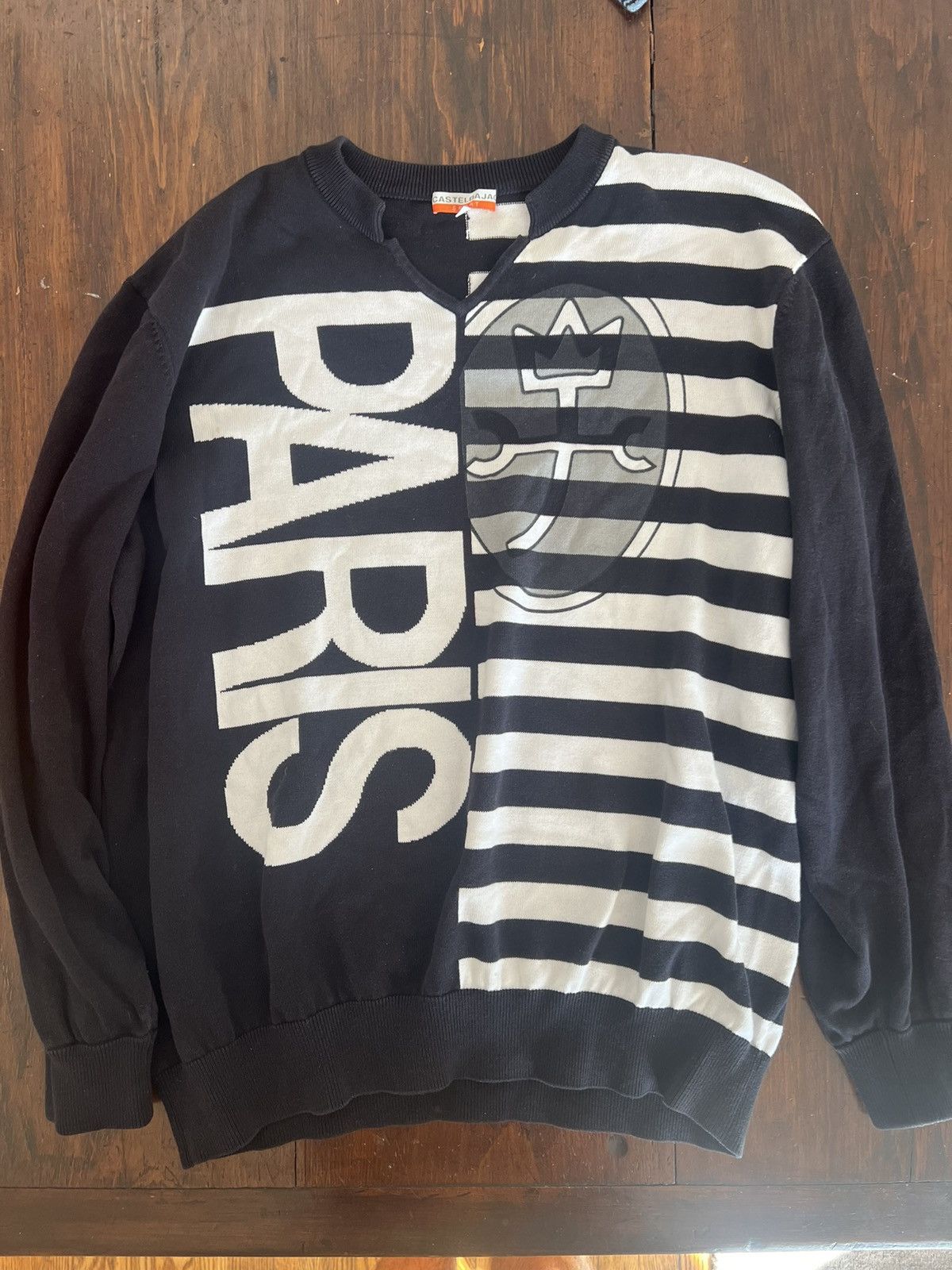 Jean Charles De Castelbajac Castelbajac “Paris” v-neck sweater Size US M / EU 48-50 / 2 - 1 Thumbnail