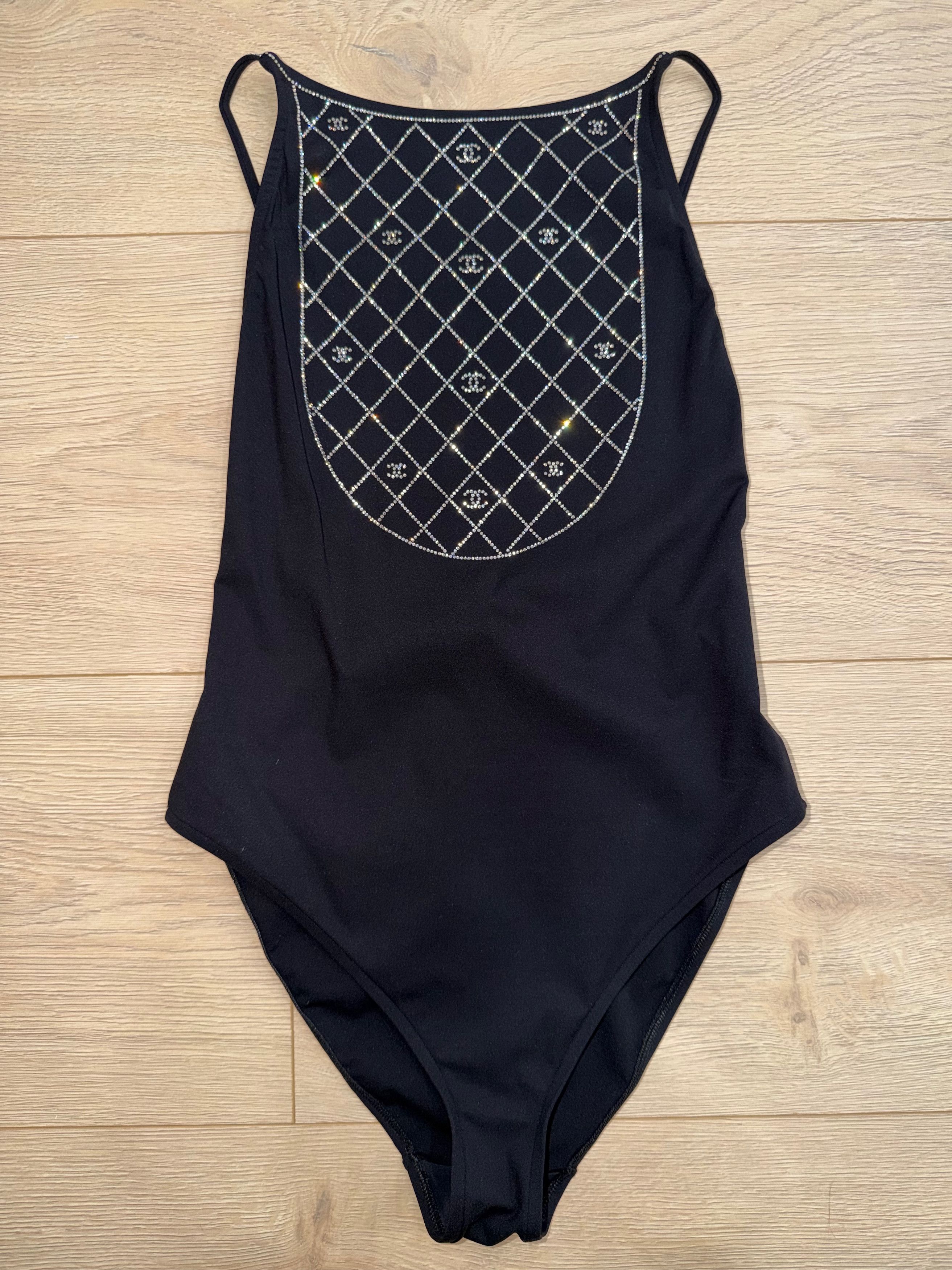 Chanel 23C Silver Crystal CC Logo One Piece Swimsuit Bathingsuit 38 Size XS / US 0-2 / IT 36-38 - 5 Thumbnail