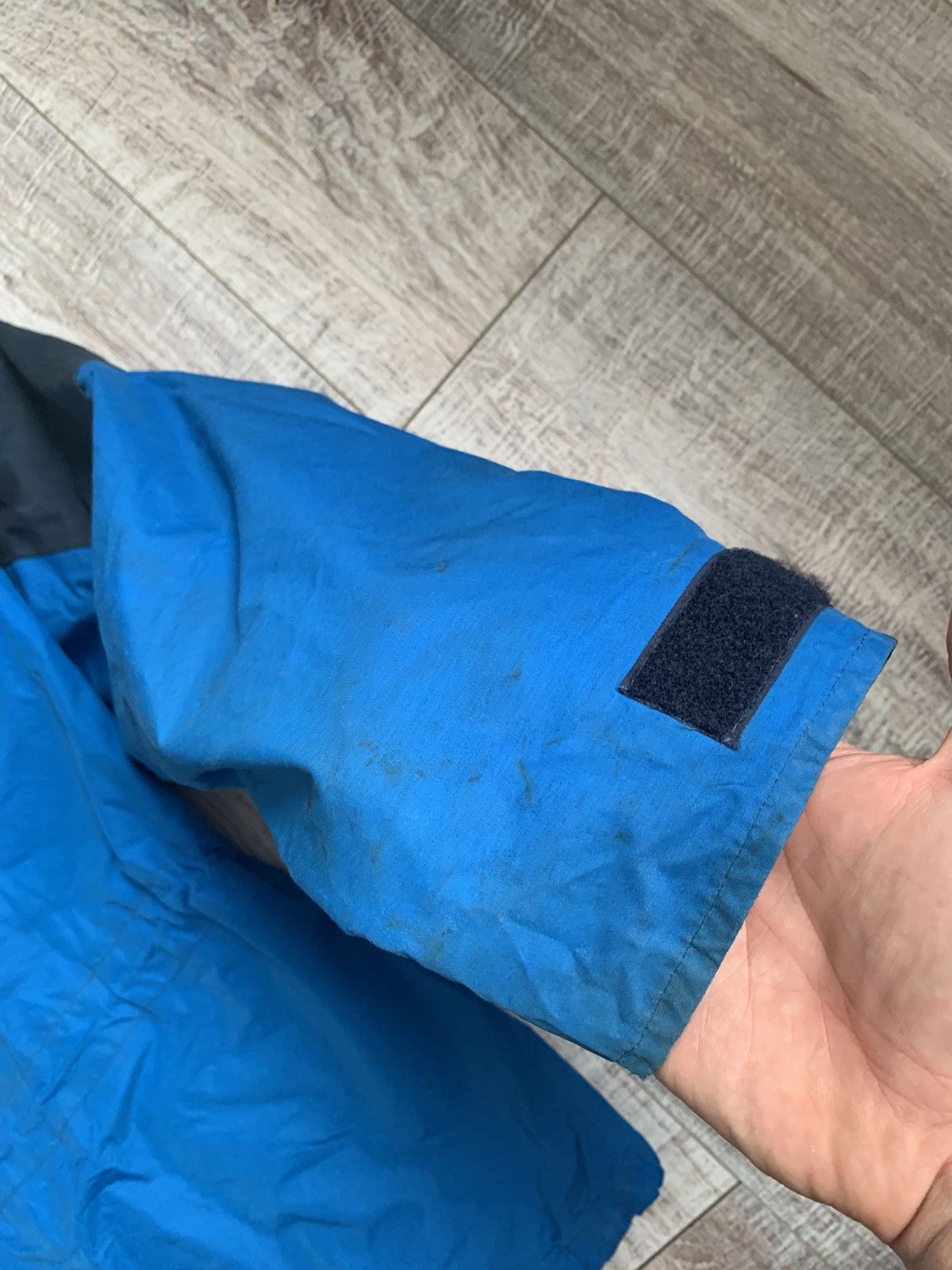 Berghaus × Vintage Vintage berghaus gore tex mera peak jacket Size US L / EU 52-54 / 3 - 24 Thumbnail
