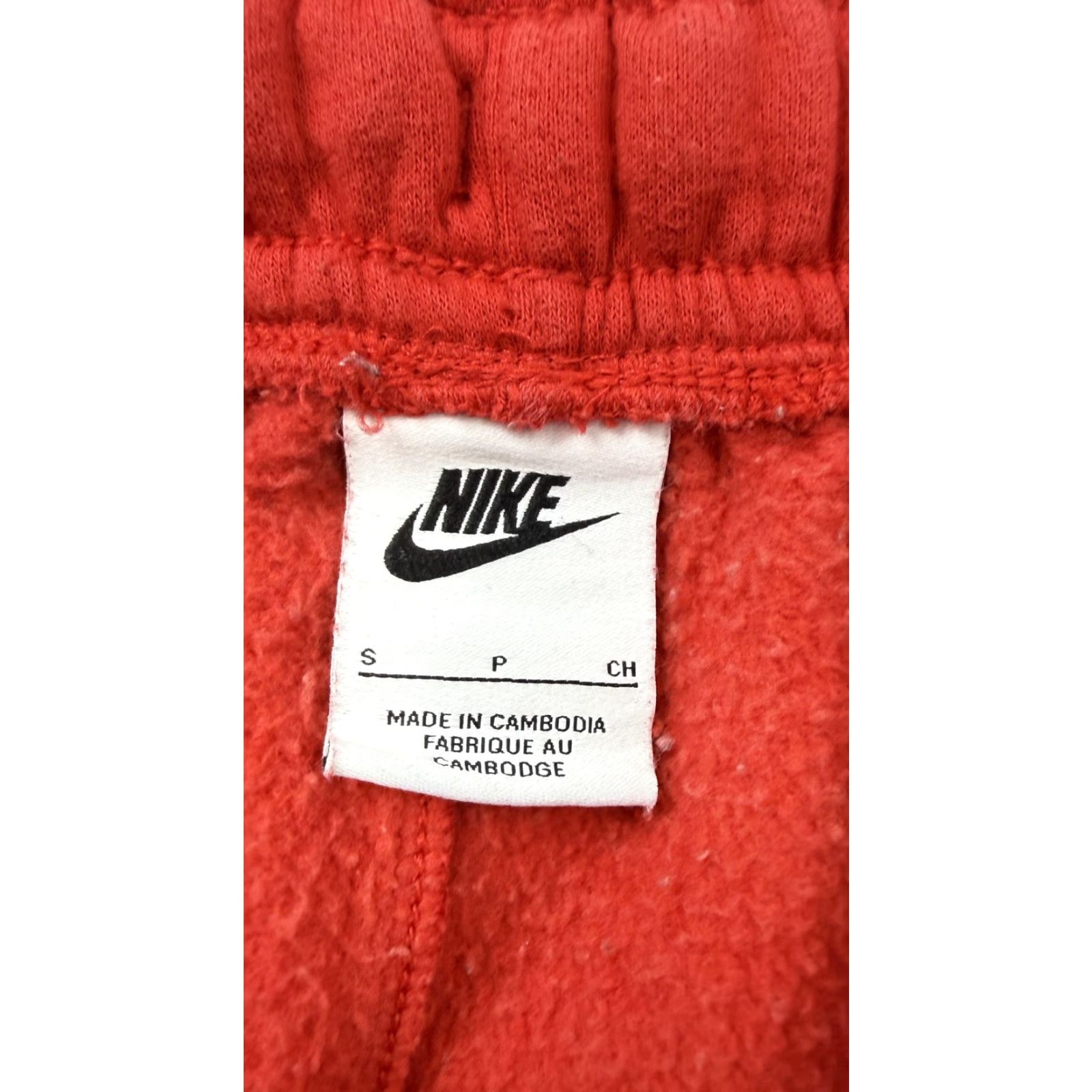 Nike Nike Fleece Cargo Shorts Mens Small Red CZ9956-657 Shorts Sweat Elastic Waist Pockets 7 Inseam Cotton Polyester Size US 29 - 4 Thumbnail