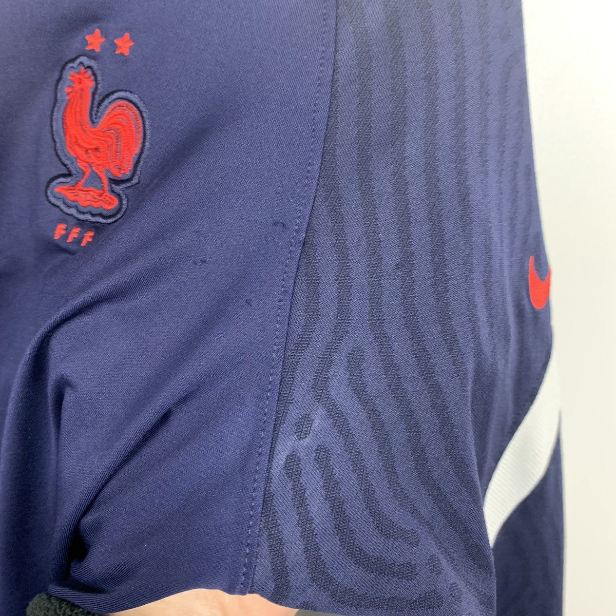 Nike Nike FFF Strike France Long Sleeve Jersey Size M Zip Top Size US M / EU 48-50 / 2 - 12 Thumbnail
