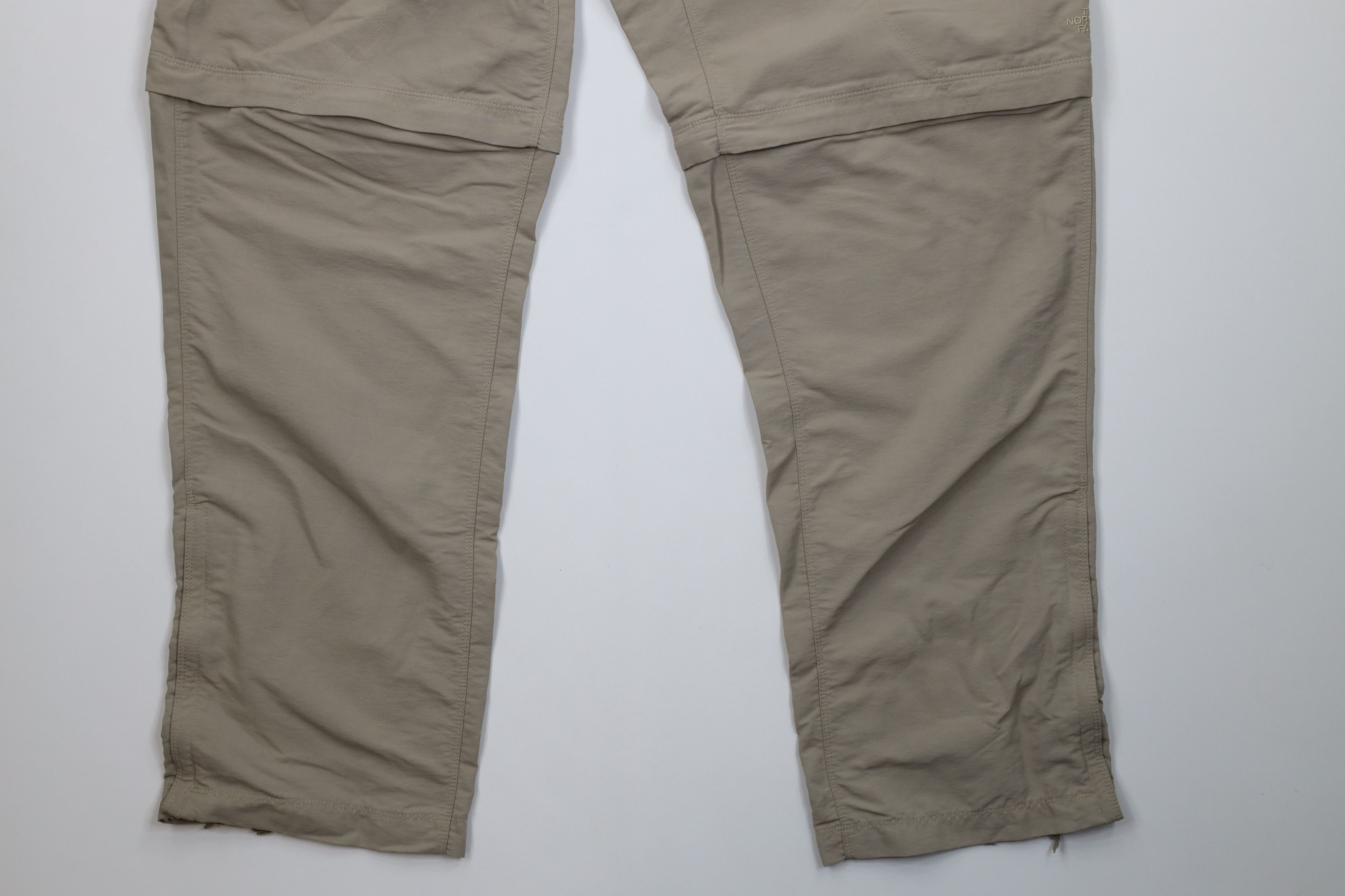 The North Face Vintage The North Face Wide Leg Convertible Cargo Pants Size US 38 / EU 54 - 4 Thumbnail
