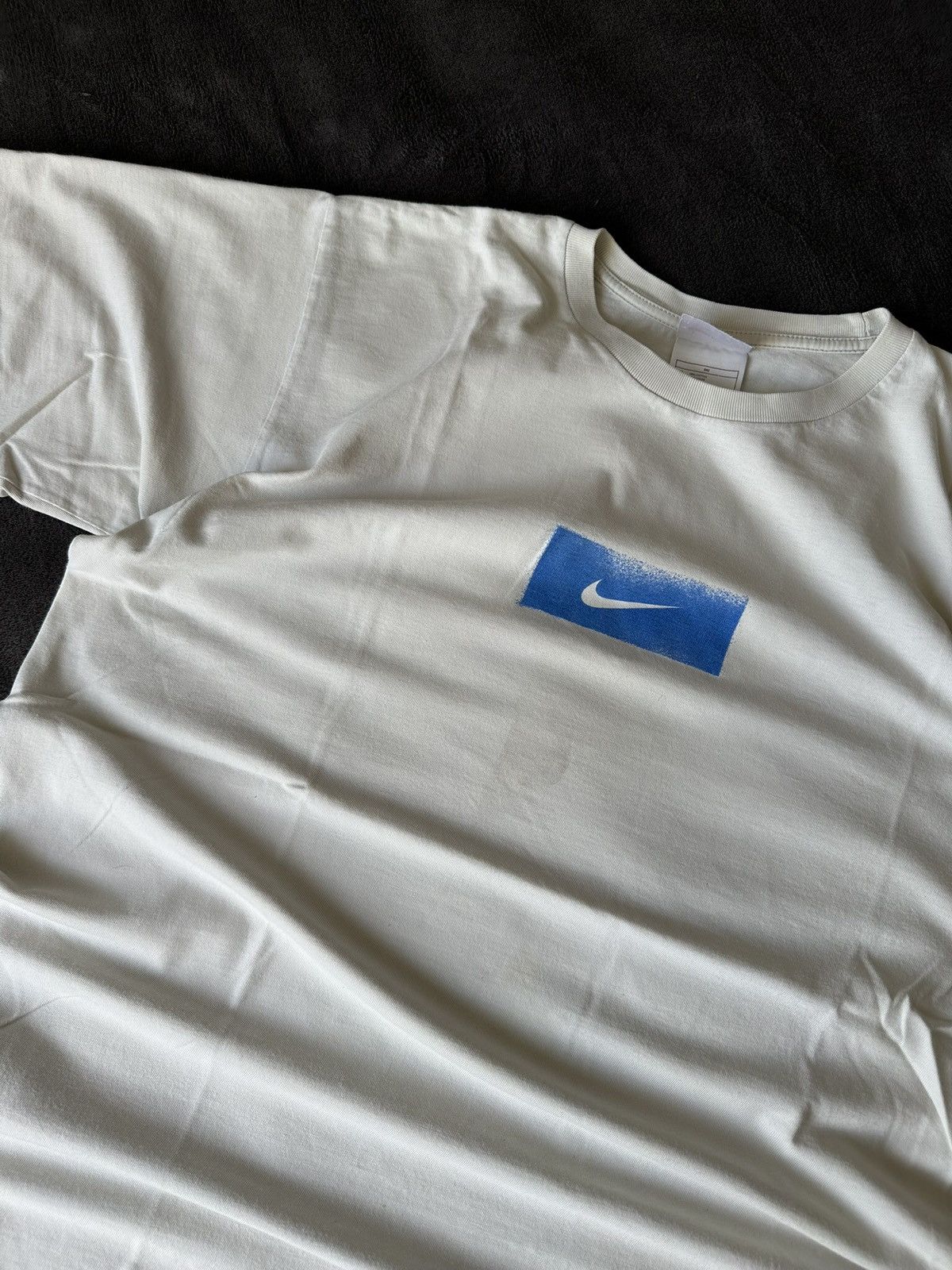 Nike × Vintage Vintage Nike Centre Logo White Tee Size US L / EU 52-54 / 3 - 4 Thumbnail