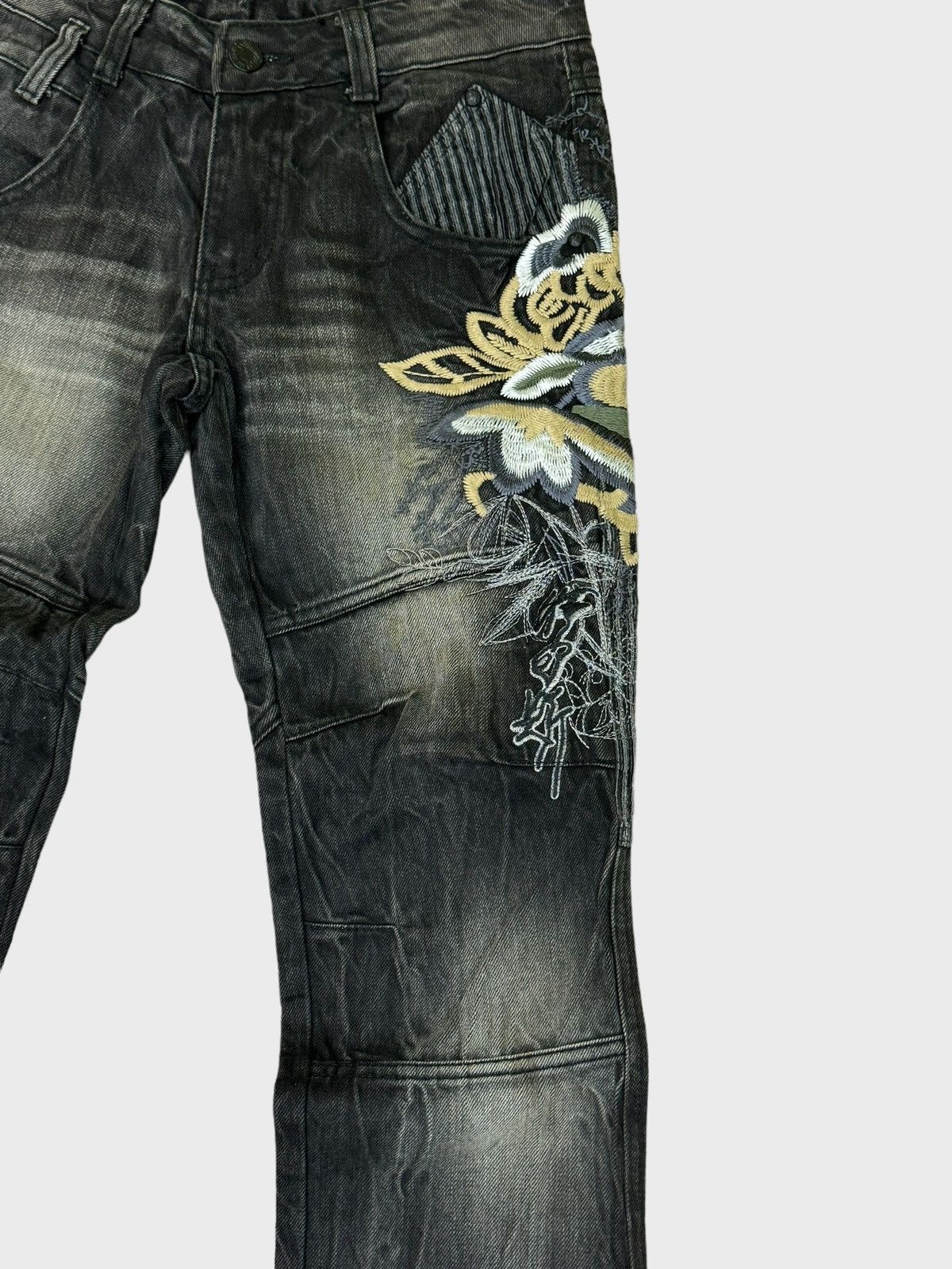 If Six Was Nine i2N Jeans Floral Motive Embroidered Acid Wash Denim Size US 28 / EU 44 - 8 Thumbnail