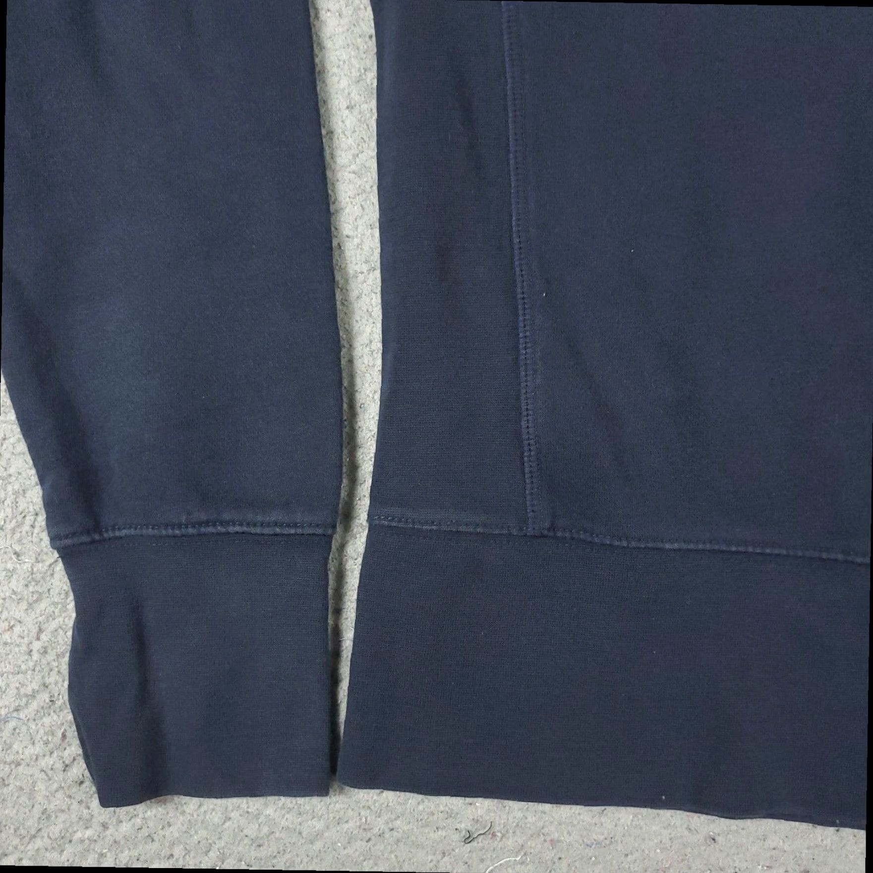 Champion Champion Women's Small Blue Crew Neck Pullover Sweater Size S / US 4 / IT 40 - 4 Thumbnail