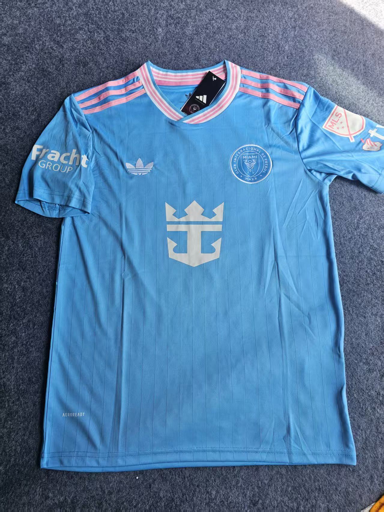 Other 2025 26 Miami #10 Messi Jersey Away M Size US M / EU 48-50 / 2 - 2 Thumbnail