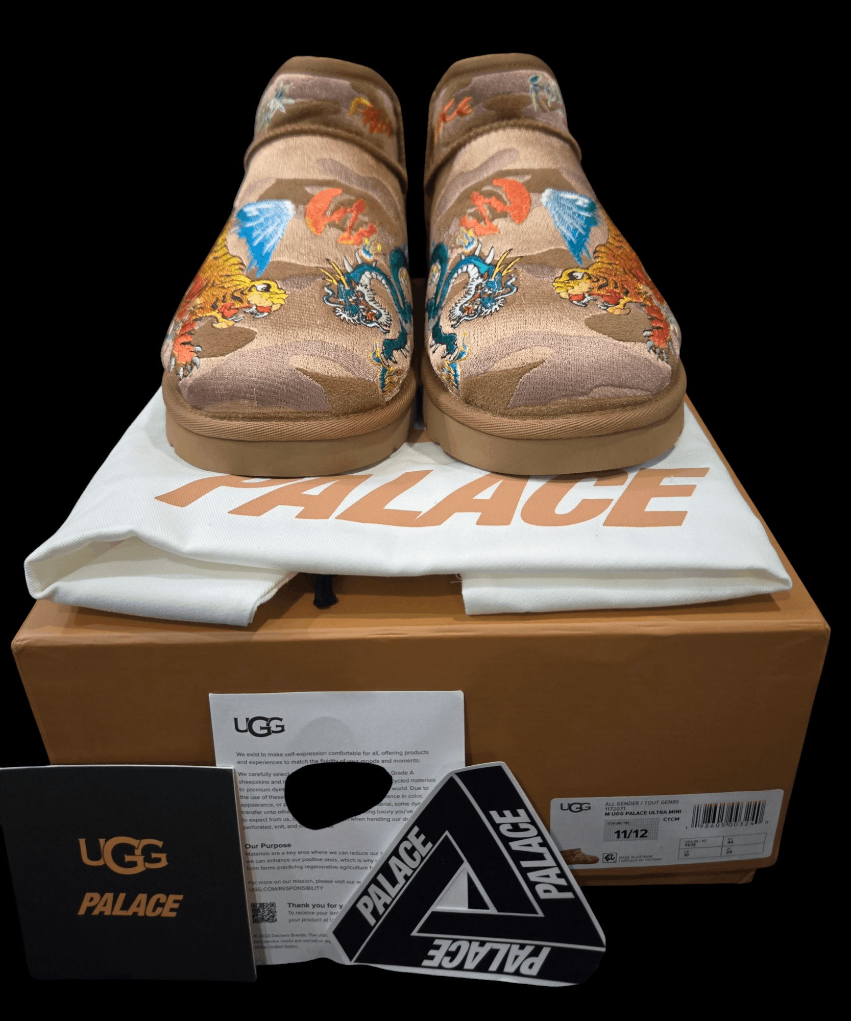 Palace × Ugg UGG Classic Ultra Mini Boot Size US 11 / EU 44 - 7 Thumbnail