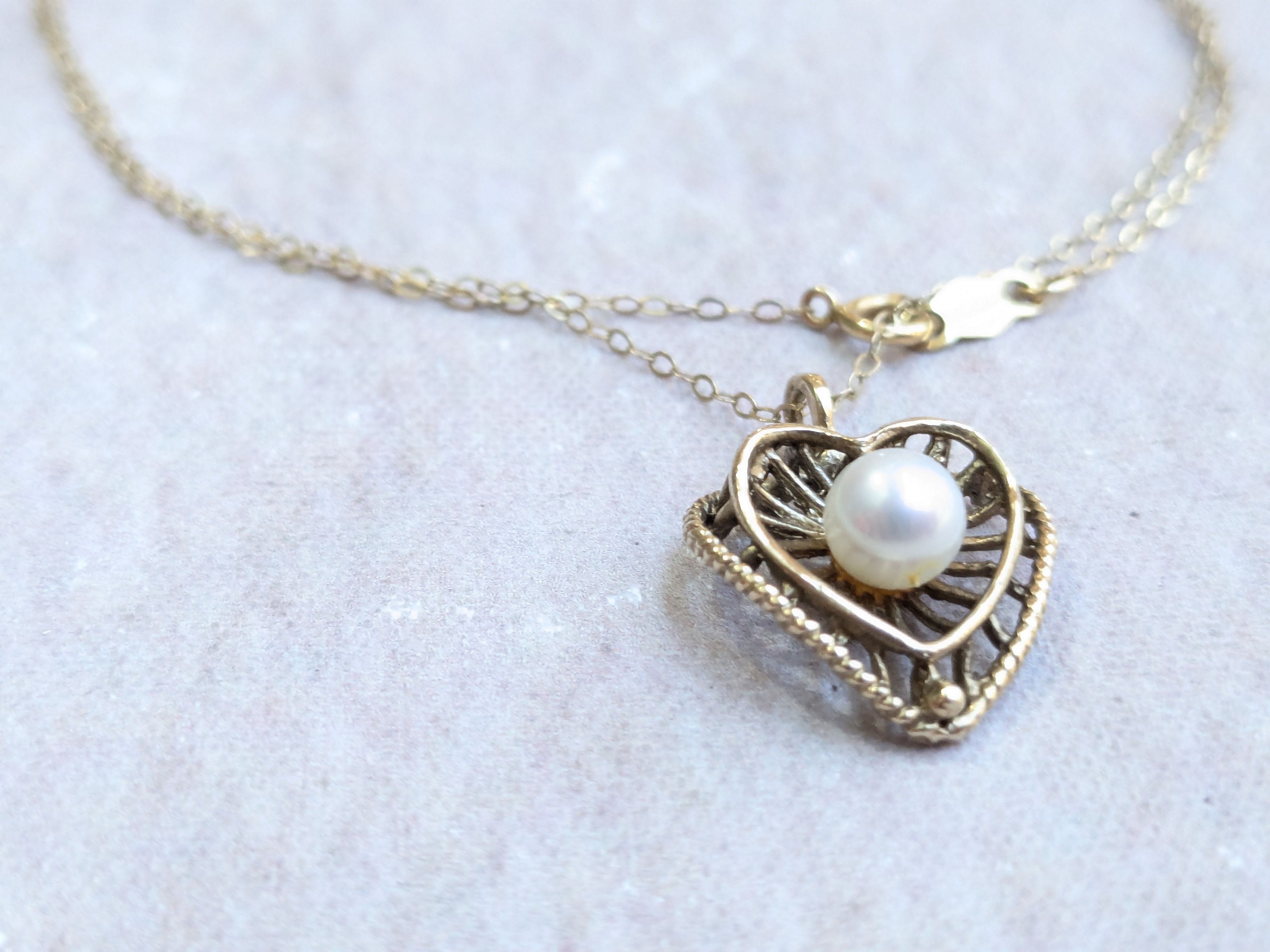 Jewelry Vintage 10k Gold Necklace Heart Pearl 17" Size ONE SIZE - 10 Thumbnail