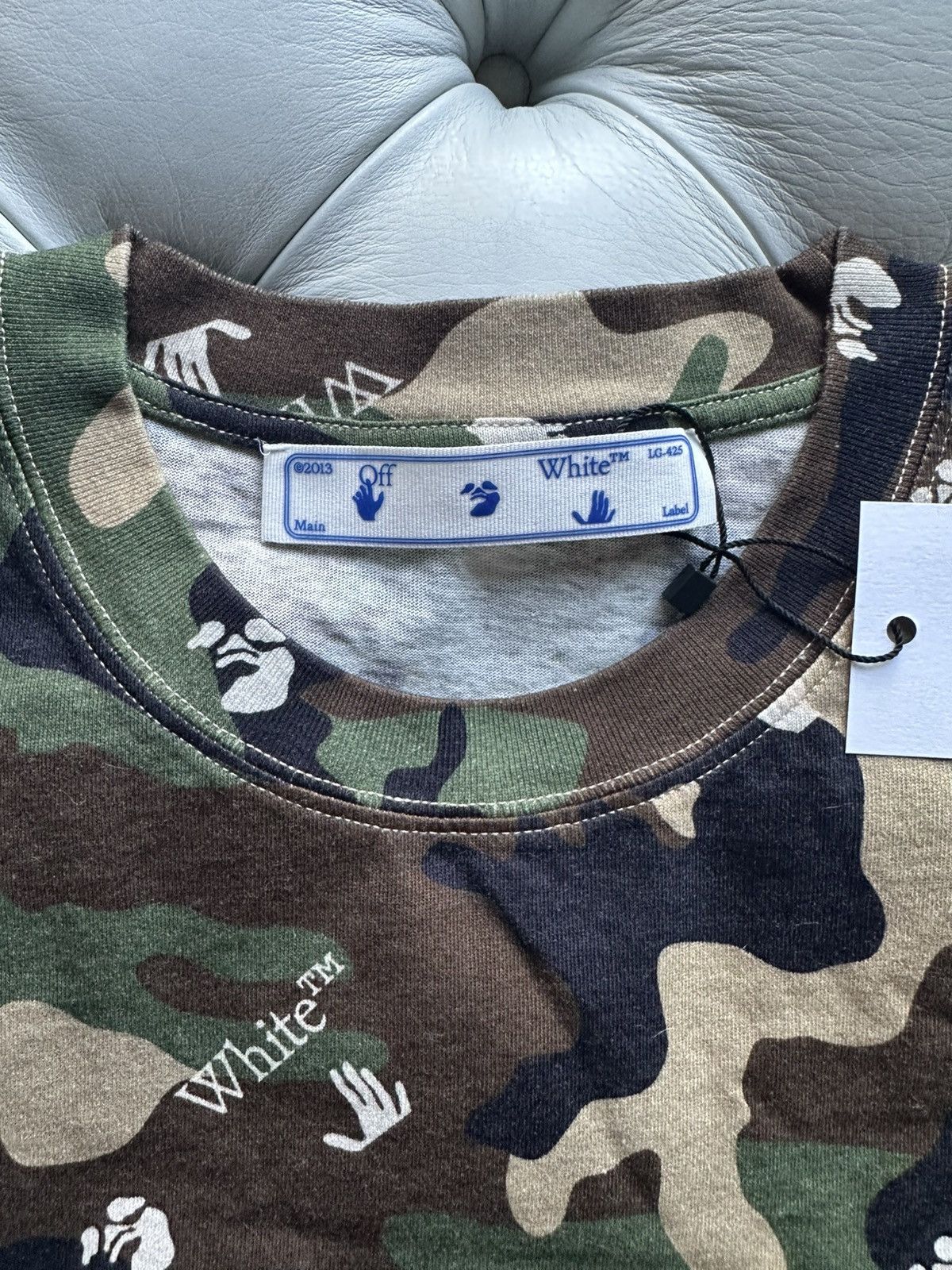 Off-White Off-White Camo S/S Over Tee – Camouflage Logo Print T-Shirt Size US L / EU 52-54 / 3 - 3 Thumbnail