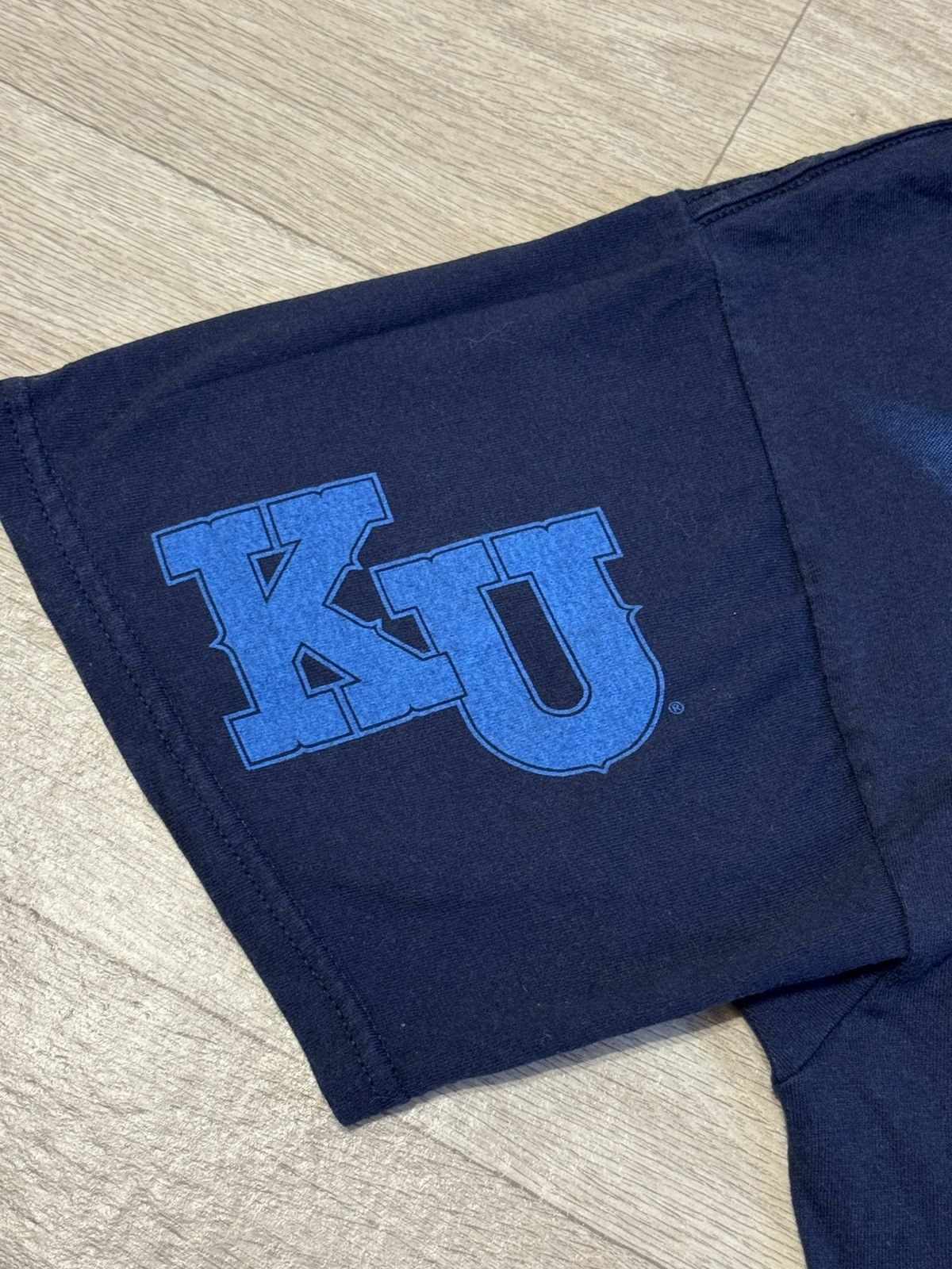 Vintage 🔷Vintage Kansas Jayhawks Overprint T-shirt 90s🔷 Size US L / EU 52-54 / 3 - 3 Thumbnail
