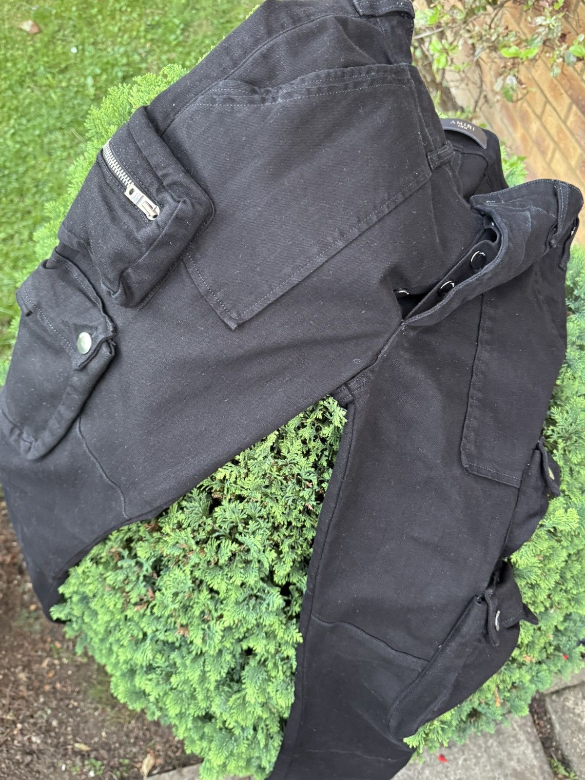 Amiri AMIRI cargo jeans study photos FOR REAL TAPE MEASUREMENTS Size US 30 / EU 46 - 19 Thumbnail