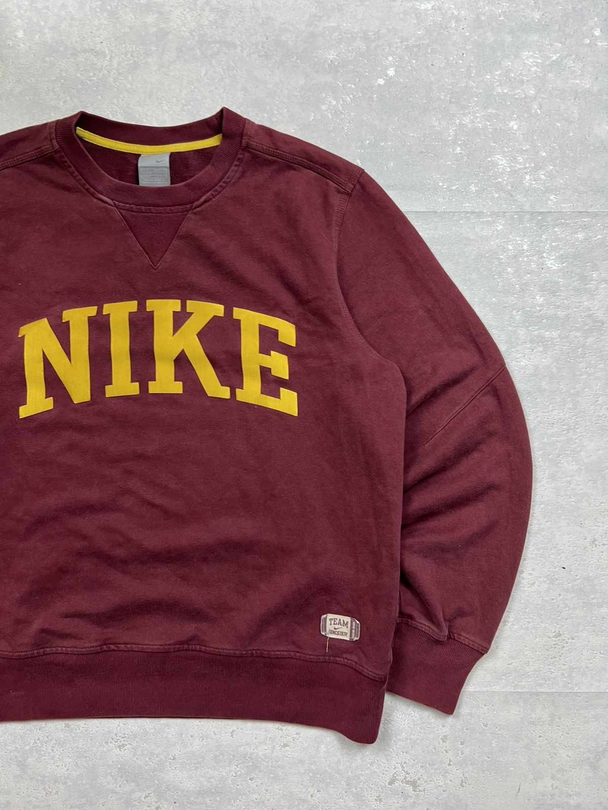 Nike 90s Nike Big Logo Spellout Vintage Y2K Oversized Sweatshirt Size US M / EU 48-50 / 2 - 3 Thumbnail