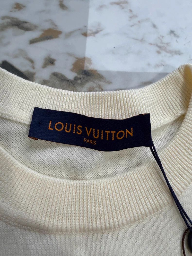 Louis Vuitton Louis Vuitton Knitted short sleeves Size US XS / EU 42 / 0 - 4 Thumbnail