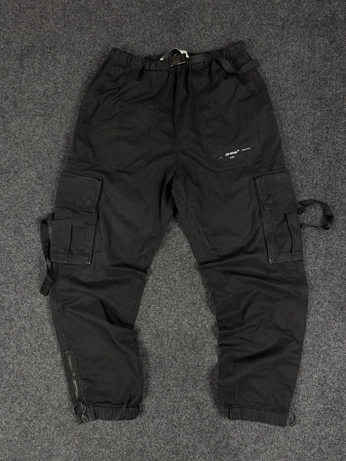 Off-White Off-White - Tapered Logo-Print Cotton-Canvas Cargo Trousers Size US 33 - 4 Thumbnail