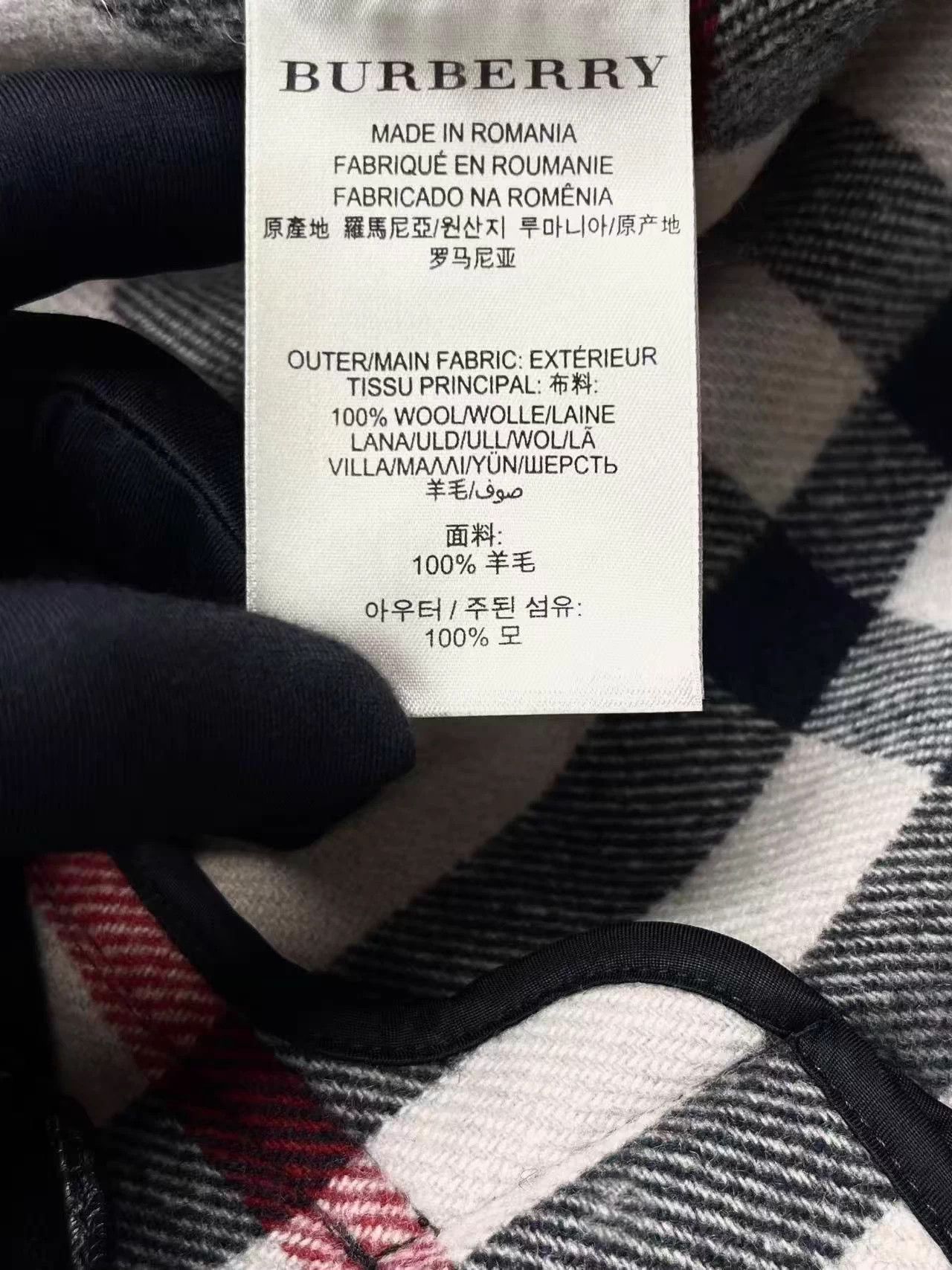 Burberry Burberry Black Check Lining Hooded Short Coat UK4 Size XS / US 0-2 / IT 36-38 - 6 Thumbnail