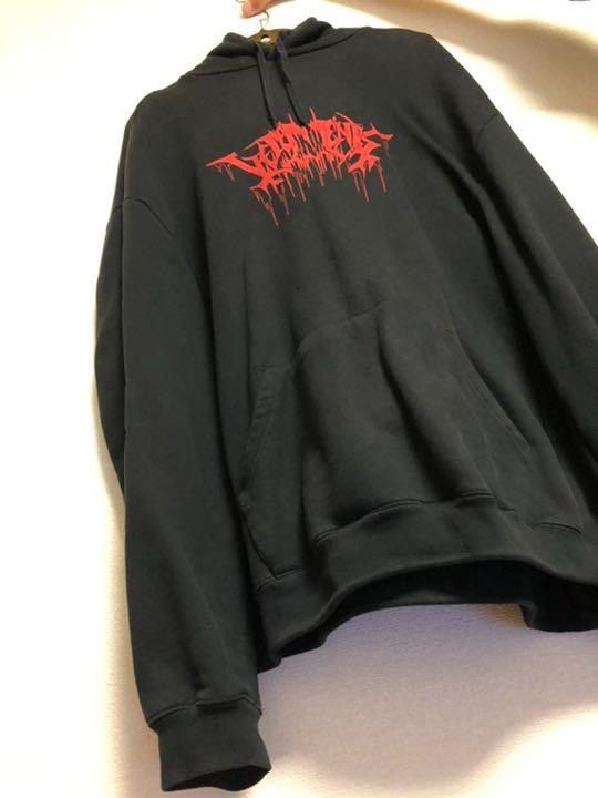 Vetements Vetements 18AW Metal Tour Hoodie | Grailed