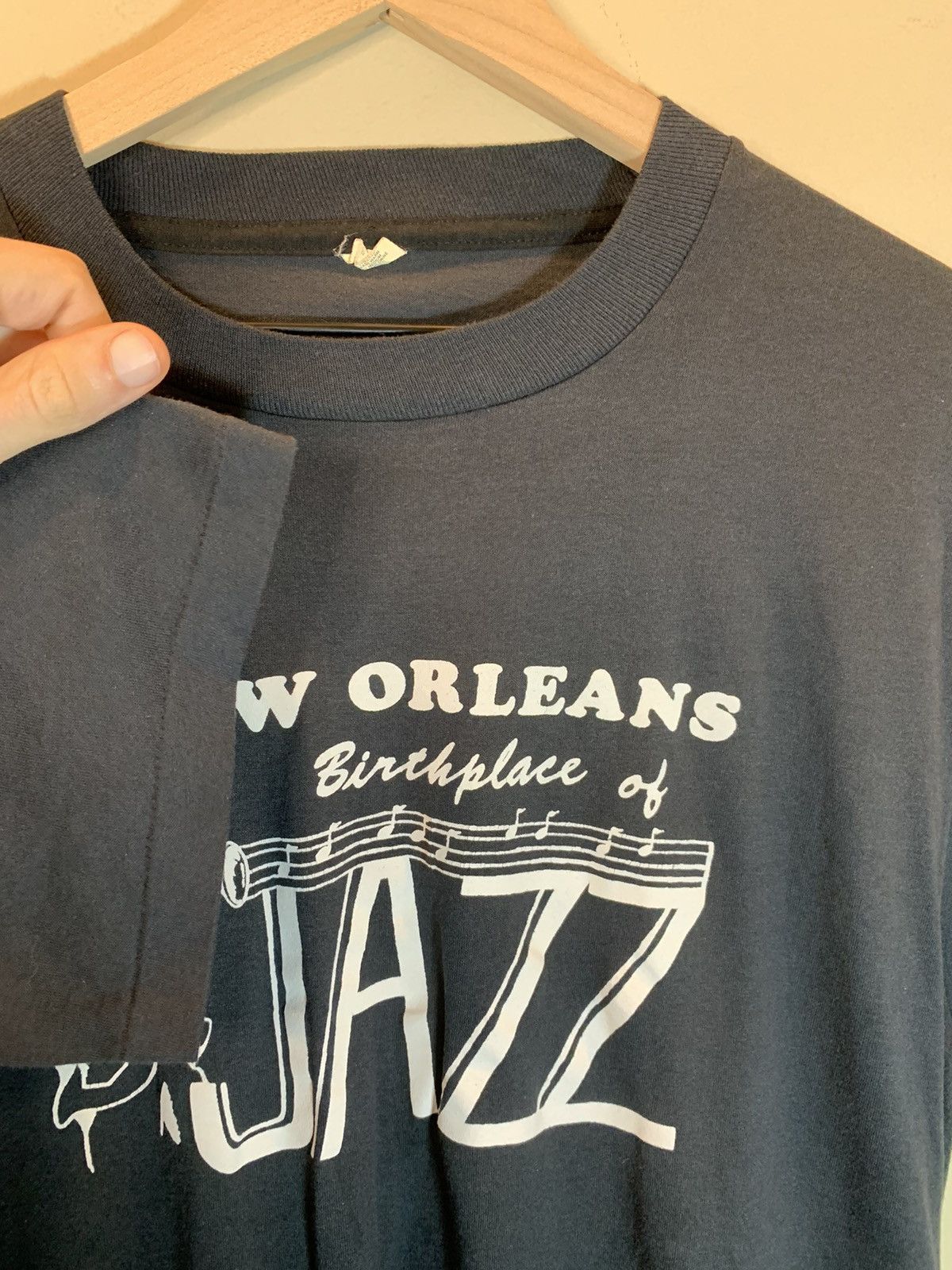 Vintage *RARE* Vintage 80’s New Orleans Birthplace Of Jazz Art Shirt Size US L / EU 52-54 / 3 - 3 Thumbnail