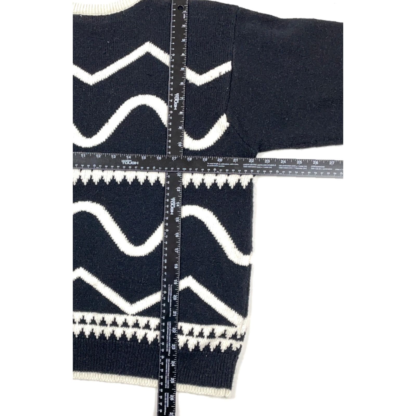 Liz Claiborne VTG 90s Geometric Abstract Sweater Women Large Black Ivory Liz Claiborne Pullover Knit Crew Neck Long Sleeve High Fashion Retro Hipster Size L / US 10 / IT 46 - 6 Thumbnail