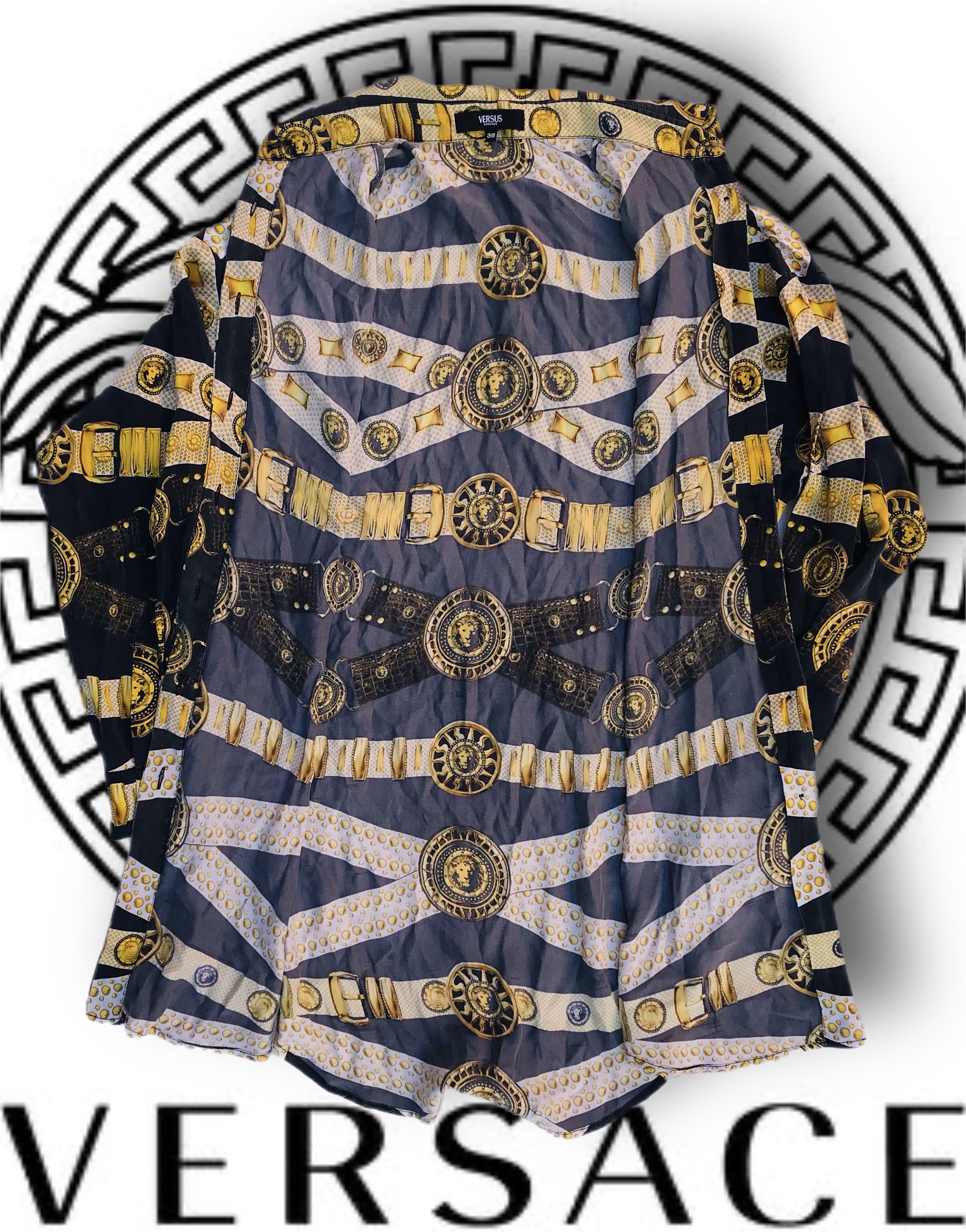 Versace Versus Versace Print Barocco Lion Silk Long Sleeve Button-Up Size S / US 4 / IT 40 - 4 Thumbnail
