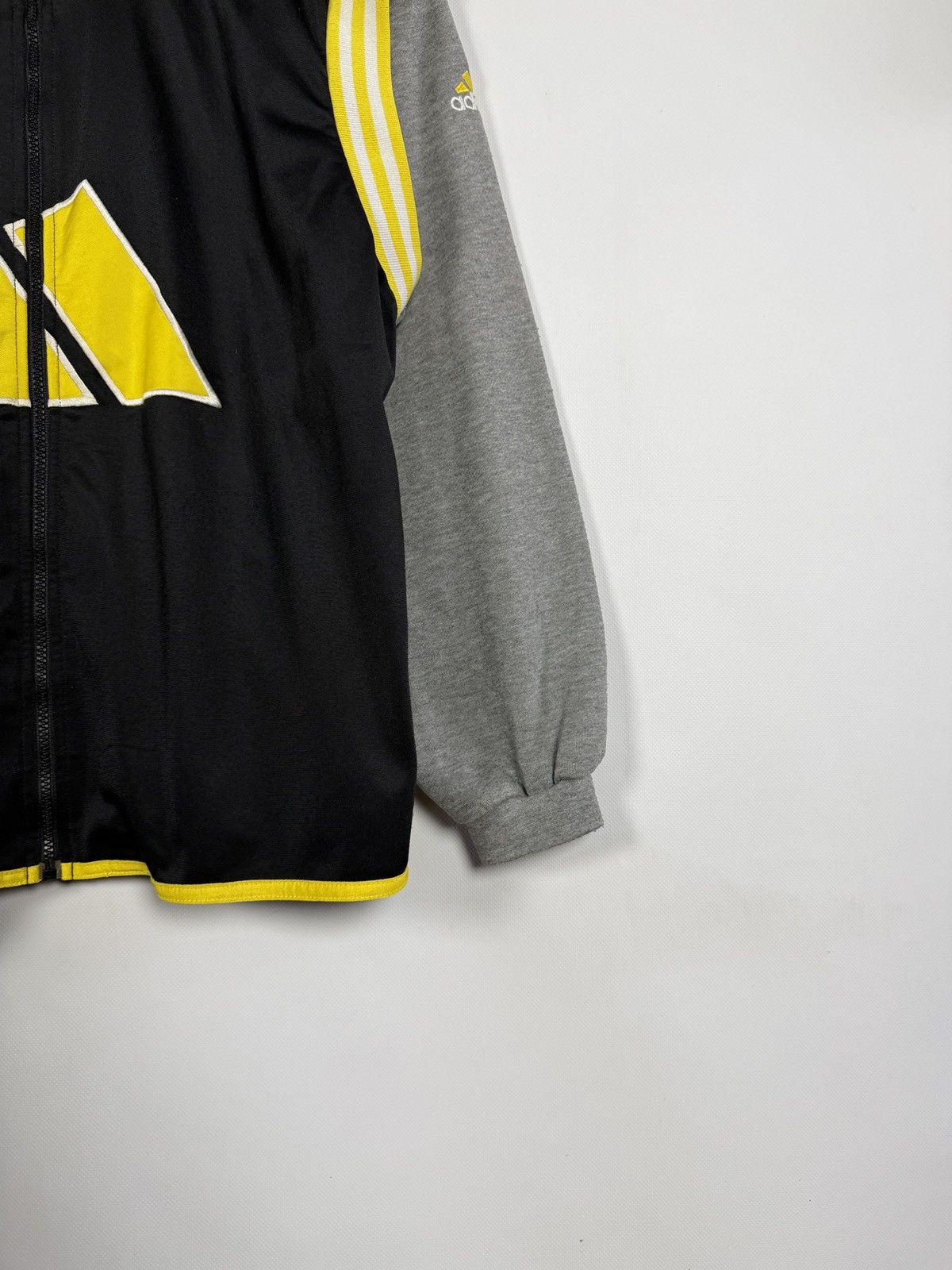 Adidas Adidas Vintage Detachable Sleeve Track Jacket Vest Size L Size US L / EU 52-54 / 3 - 5 Thumbnail