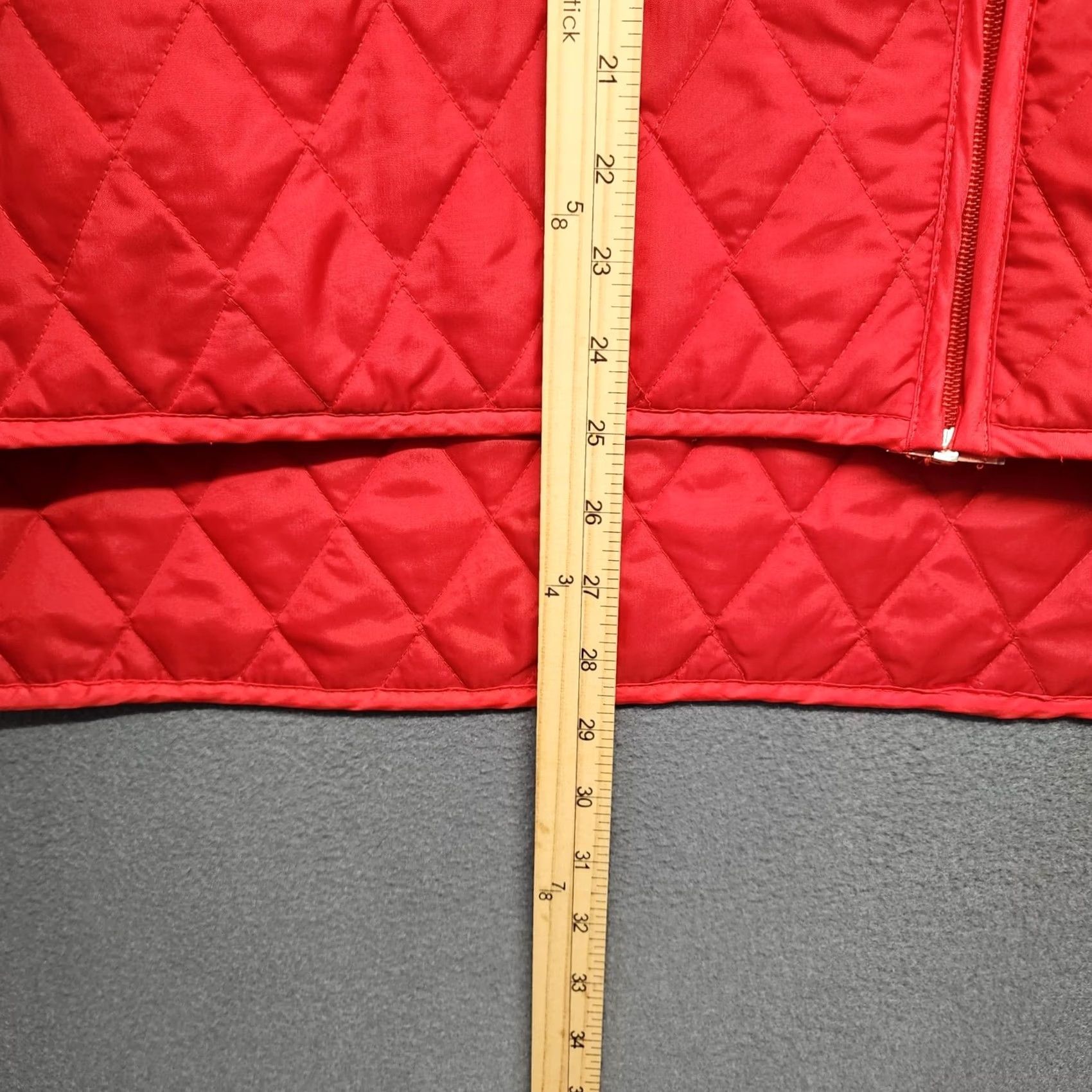 Vintage VINTAGE Duck Bay Red Quilted Vest Mens XXL Nylon Pockets 90s Hunting Outdoors Men Size US XXL / EU 58 / 5 - 6 Thumbnail