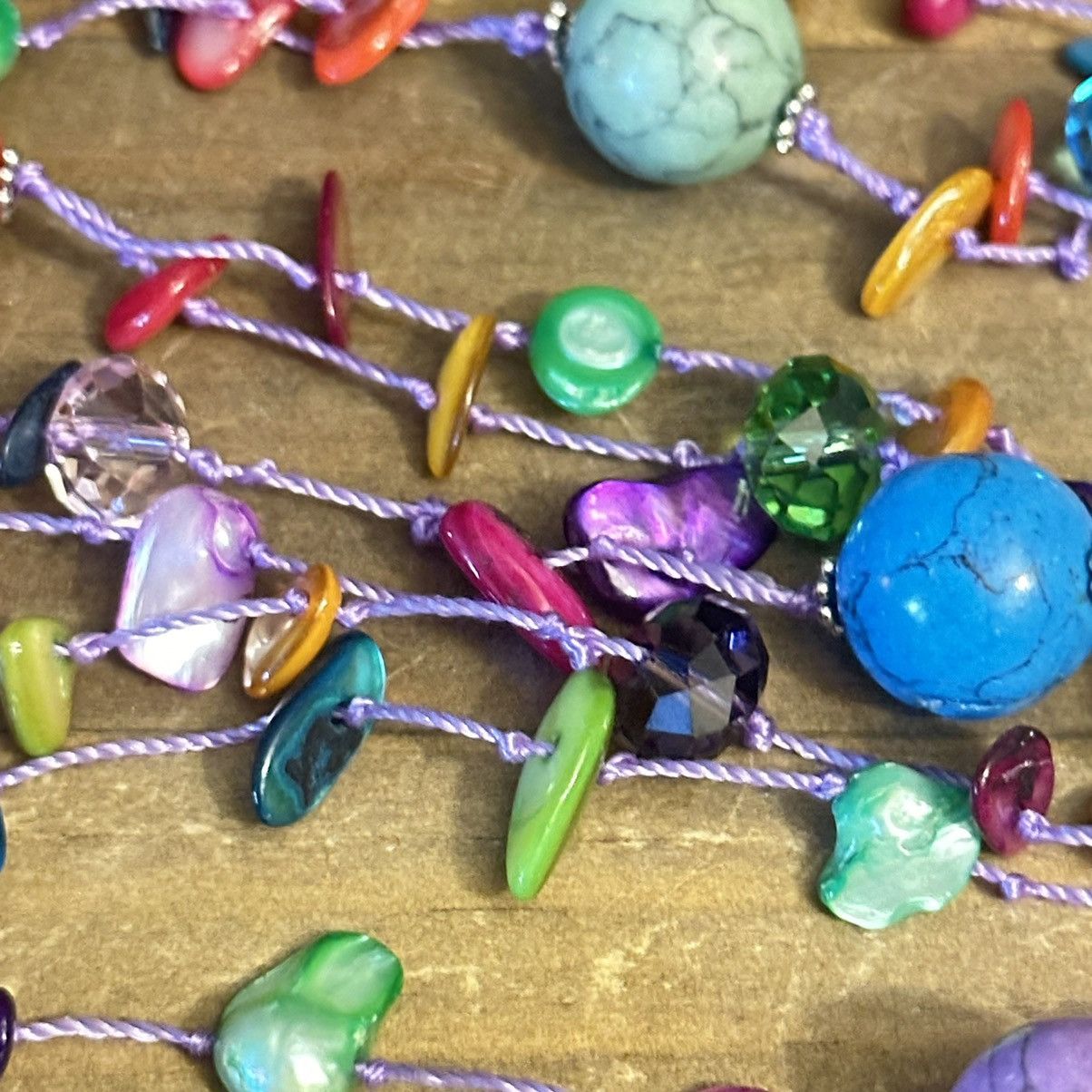 Other Long multicolor dyed fresh water pearl, shell bead necklace Size ONE SIZE - 3 Thumbnail