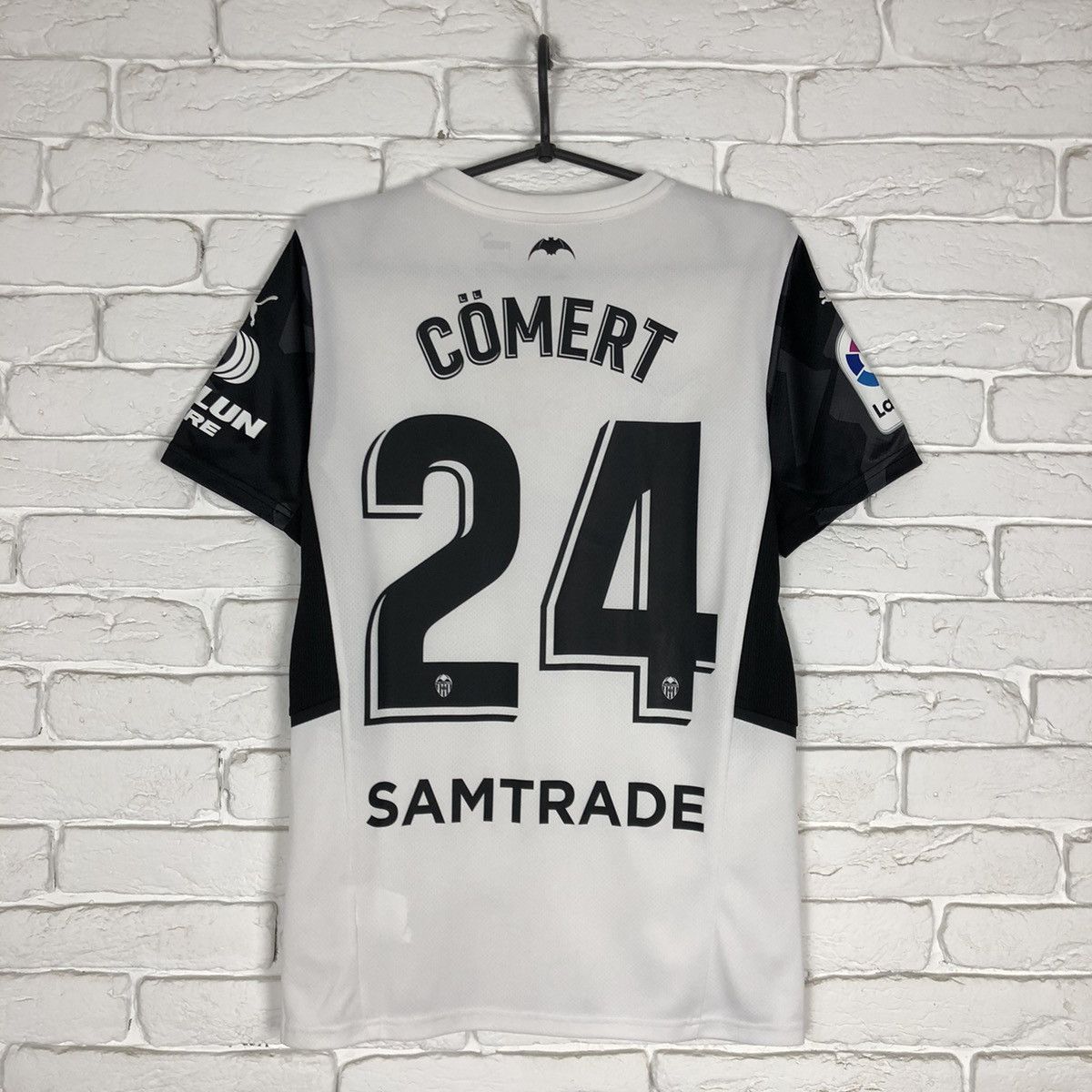 Puma Valencia #24 Comert 2021 2022 home soccer jersey Size US S / EU 44-46 / 1 - 1 Thumbnail