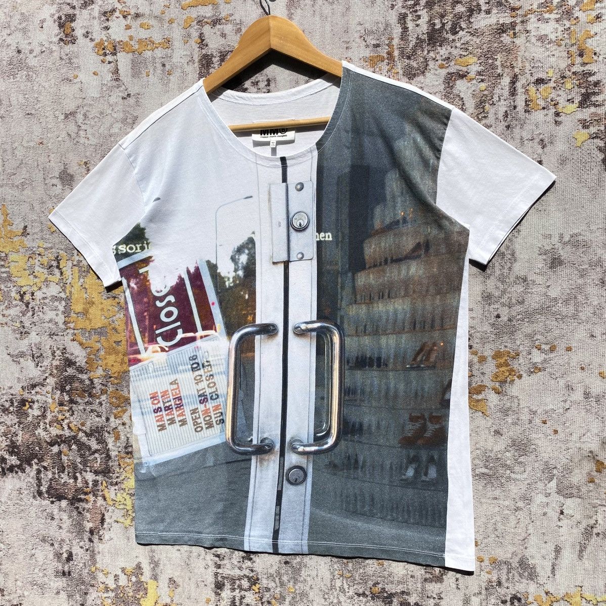 Maison Margiela Maison Martin Margiela Open Closed Door Print Shirt Size US S / EU 44-46 / 1 - 3 Thumbnail