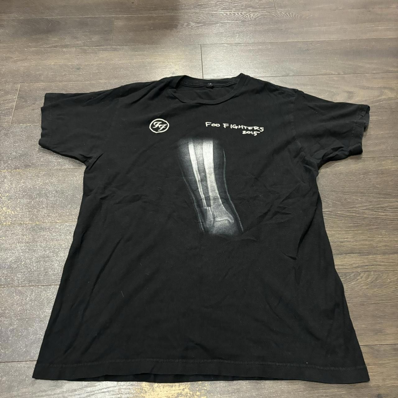 Designer Foo Fighters Dave Grohl Broken Leg T Shirt 2015 M Size US M / EU 48-50 / 2 - 3 Thumbnail
